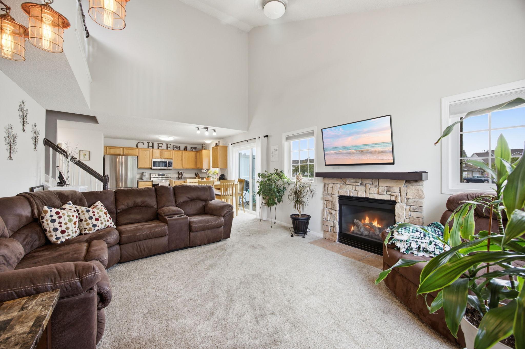 View of Residential at 17530 Gillette Way #7052, Lakeville MN 55044, Lakeville (6 of 34) - Mike Wilen | Minnesota Team Real Estate