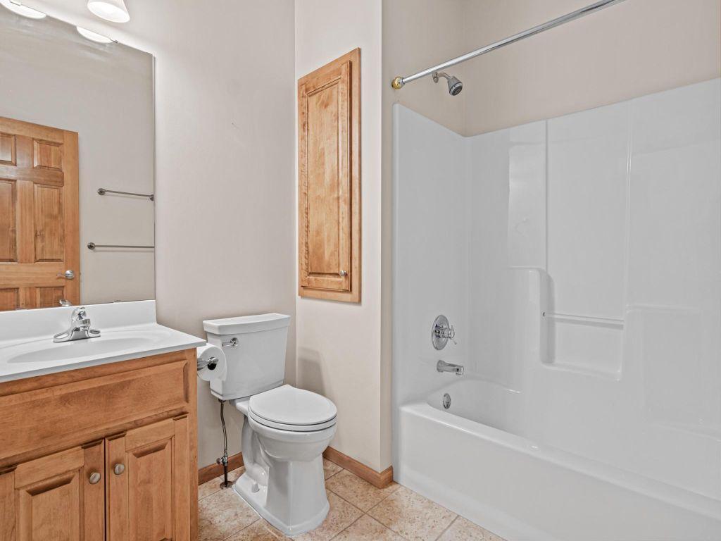 View of Residential at 198 Thompson Avenue, West Saint Paul MN 55118, West Saint Paul (22 of 34) - Mike Wilen | Minnesota Team Real Estate
