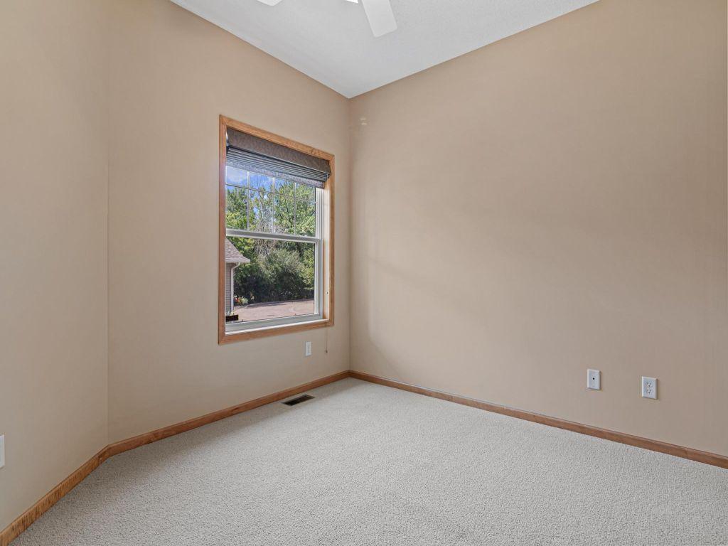 View of Residential at 198 Thompson Avenue, West Saint Paul MN 55118, West Saint Paul (19 of 34) - Mike Wilen | Minnesota Team Real Estate