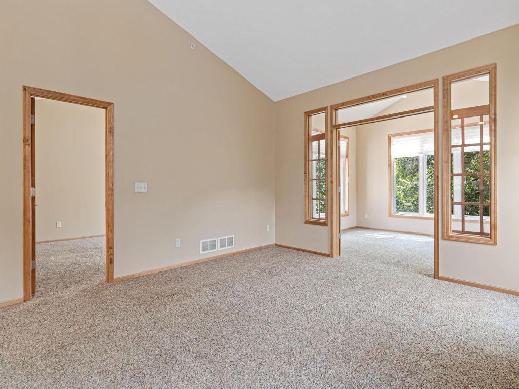 View of Residential at 198 Thompson Avenue, West Saint Paul MN 55118, West Saint Paul (10 of 34) - Mike Wilen | Minnesota Team Real Estate