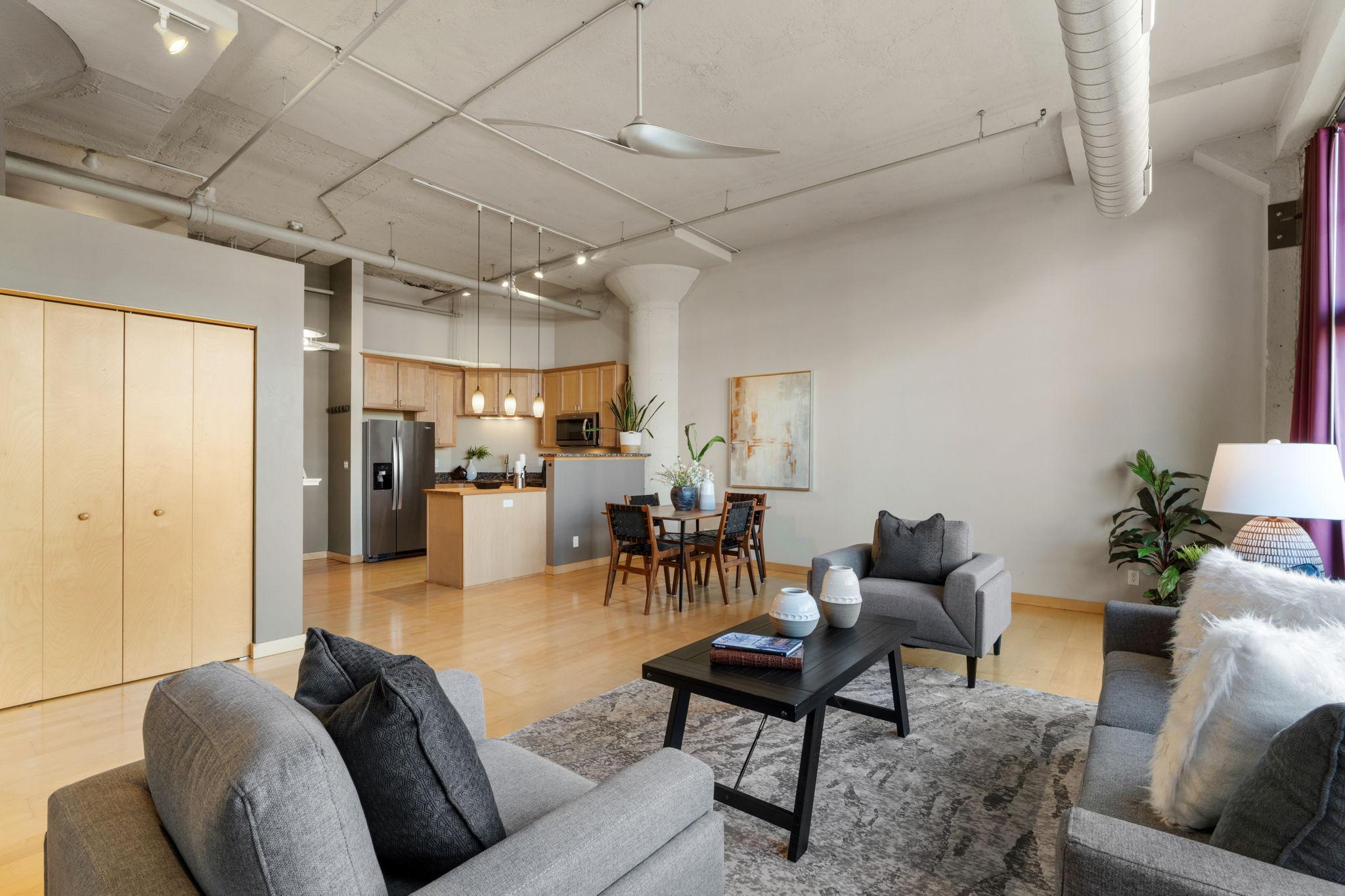View of Residential at 1901 Hennepin Avenue #105, Minneapolis MN 55413, Minneapolis (10 of 26) - Mike Wilen | Minnesota Team Real Estate