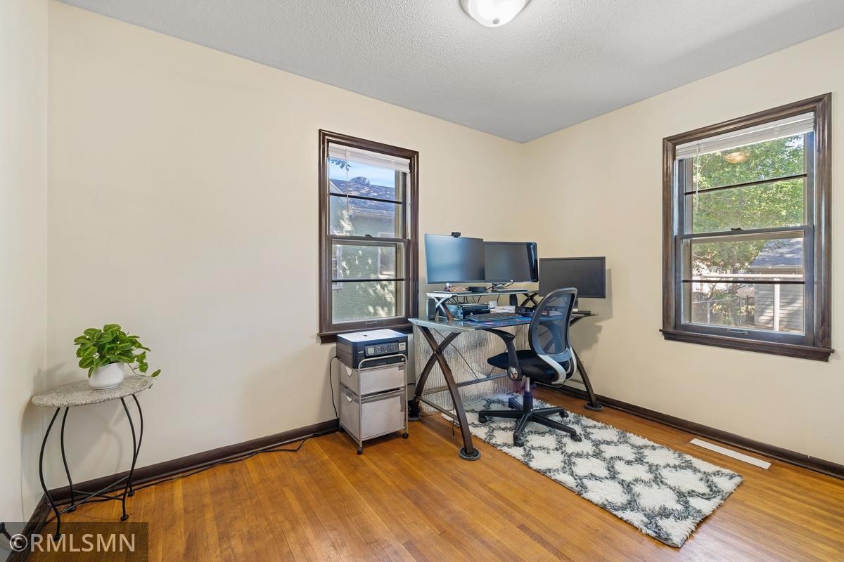 View of Residential at 4906 Logan Avenue, Minneapolis MN 55430, Minneapolis (11 of 25) - Mike Wilen | Minnesota Team Real Estate