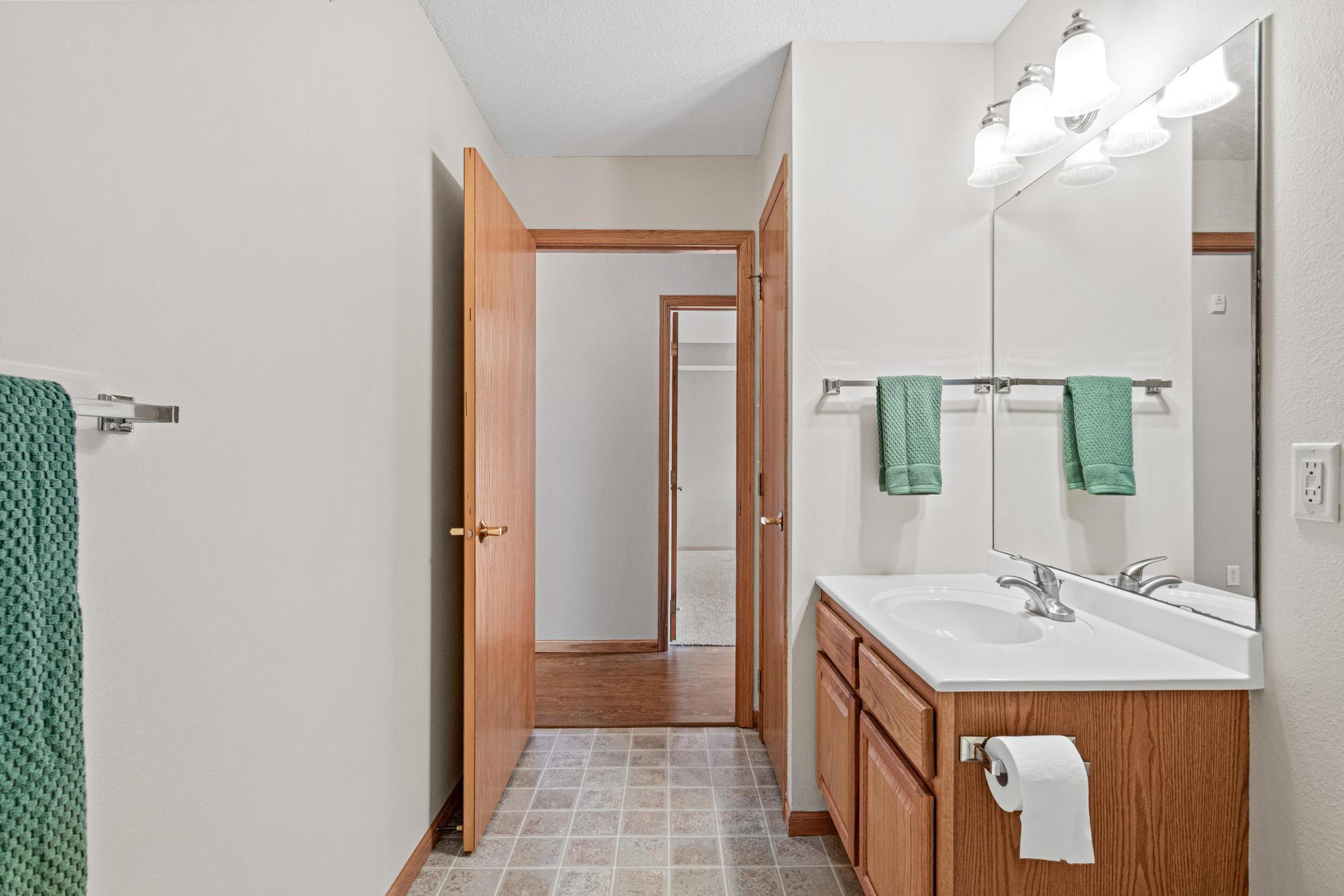 View of Residential at 15570 Linnet Street #2-102, Andover MN 55304, Andover (20 of 36) - Mike Wilen | Minnesota Team Real Estate