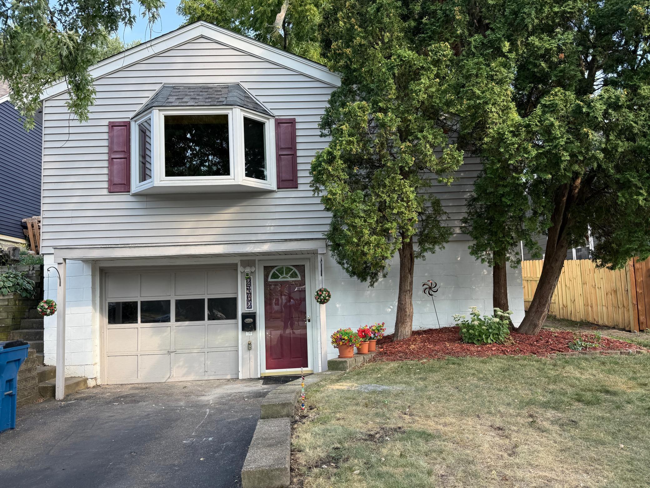 View of Residential at 2762 Mcnair Drive, Robbinsdale MN 55422, Robbinsdale (3 of 23) - Mike Wilen | Minnesota Team Real Estate