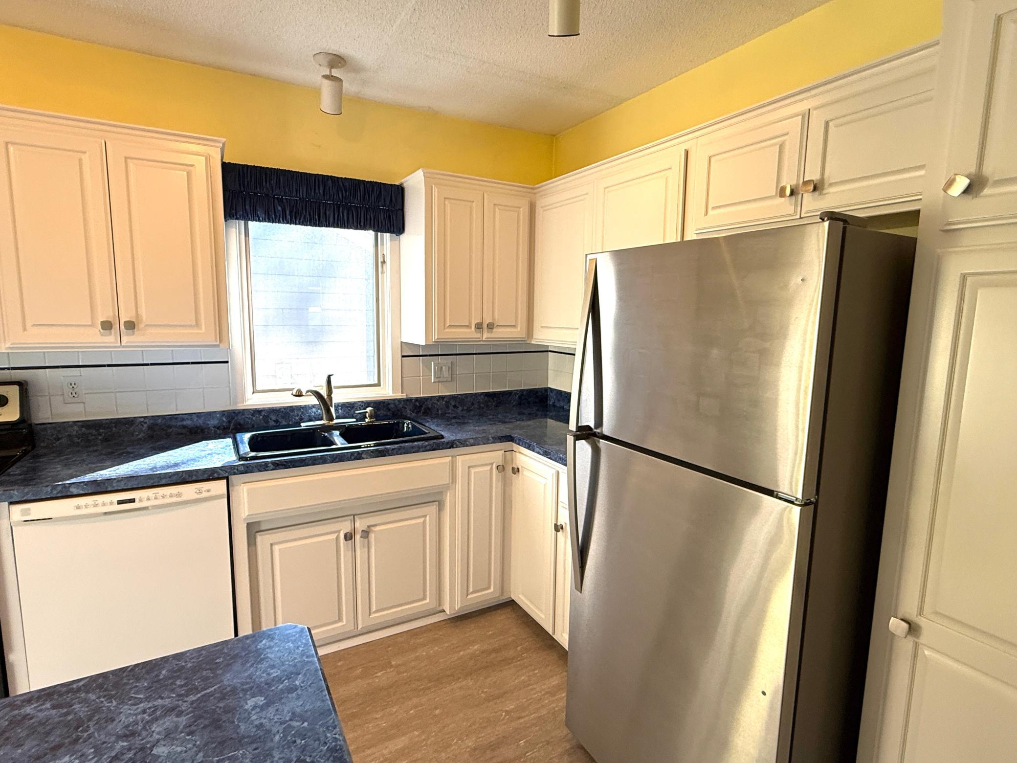 View of Residential at 2762 Mcnair Drive, Robbinsdale MN 55422, Robbinsdale (11 of 23) - Mike Wilen | Minnesota Team Real Estate