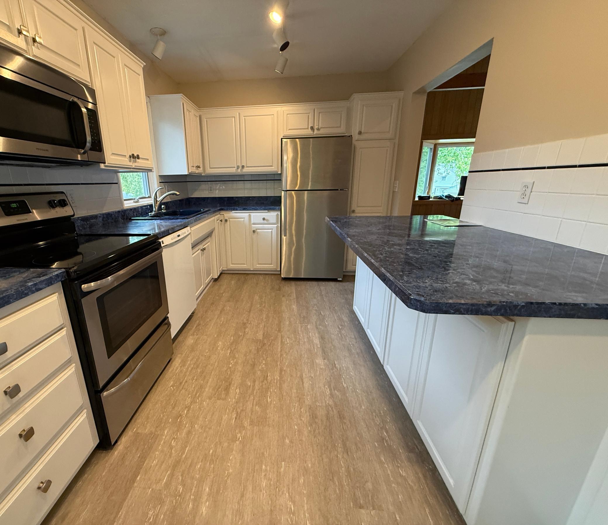 View of Residential at 2762 Mcnair Drive, Robbinsdale MN 55422, Robbinsdale (9 of 28) - Mike Wilen | Minnesota Team Real Estate