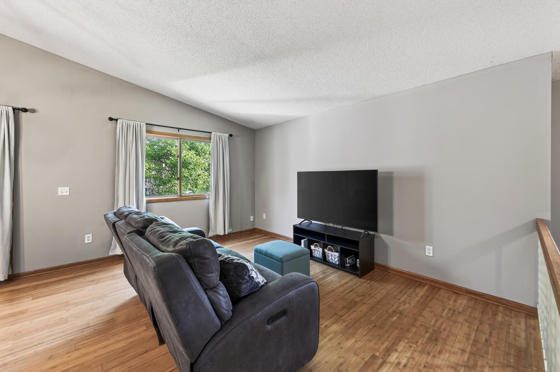 View of Residential at 6865 Romeo Road, Woodbury MN 55125, Woodbury (7 of 28) - Mike Wilen | Minnesota Team Real Estate
