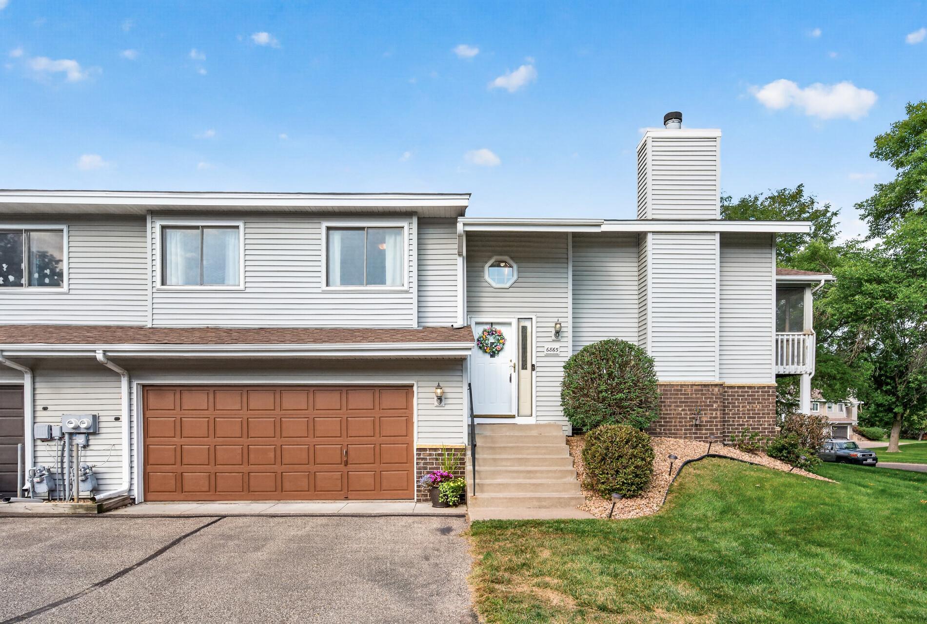View of Residential at 6865 Romeo Road, Woodbury MN 55125, Woodbury (27 of 28) - Mike Wilen | Minnesota Team Real Estate