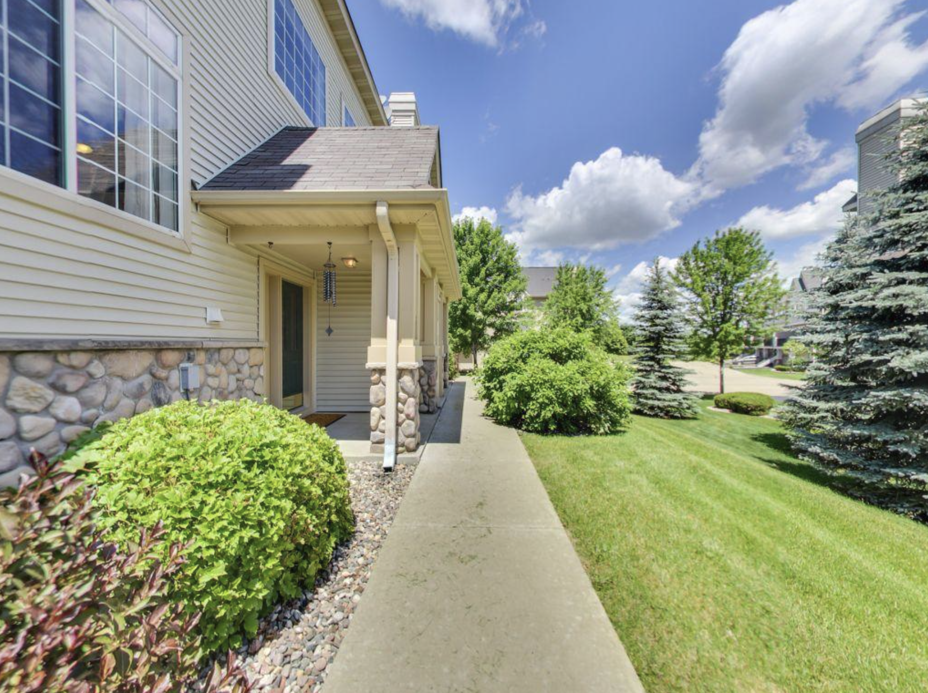 View of Residential at 7614 Southridge Lane, Savage MN 55378, Savage (4 of 20) - Mike Wilen | Minnesota Team Real Estate