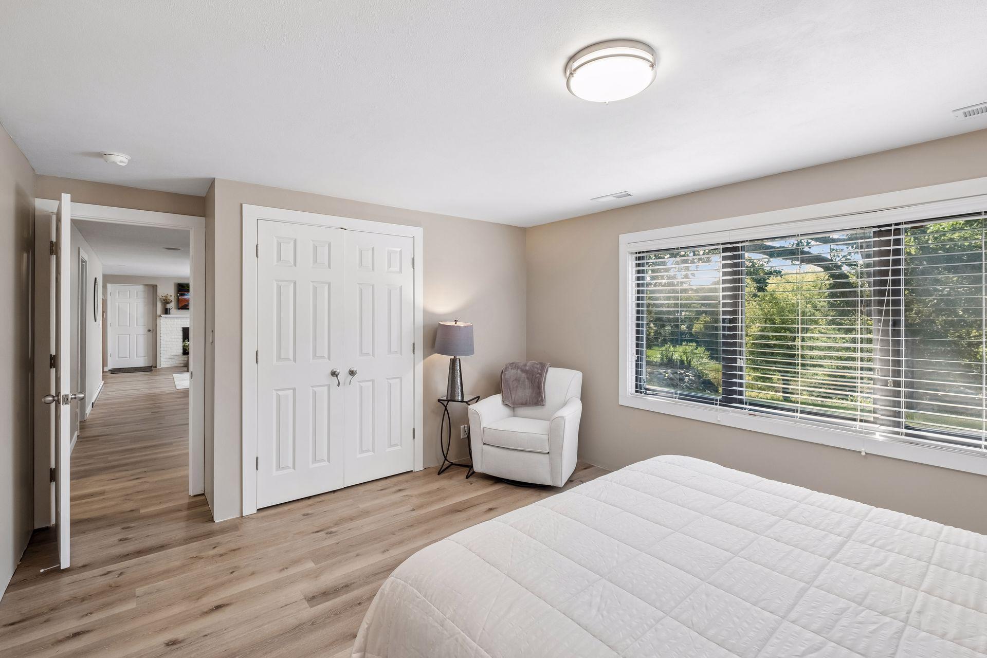 View of Residential at 4501 Terracewood Drive, Bloomington MN 55437, Bloomington (35 of 44) - Mike Wilen | Minnesota Team Real Estate