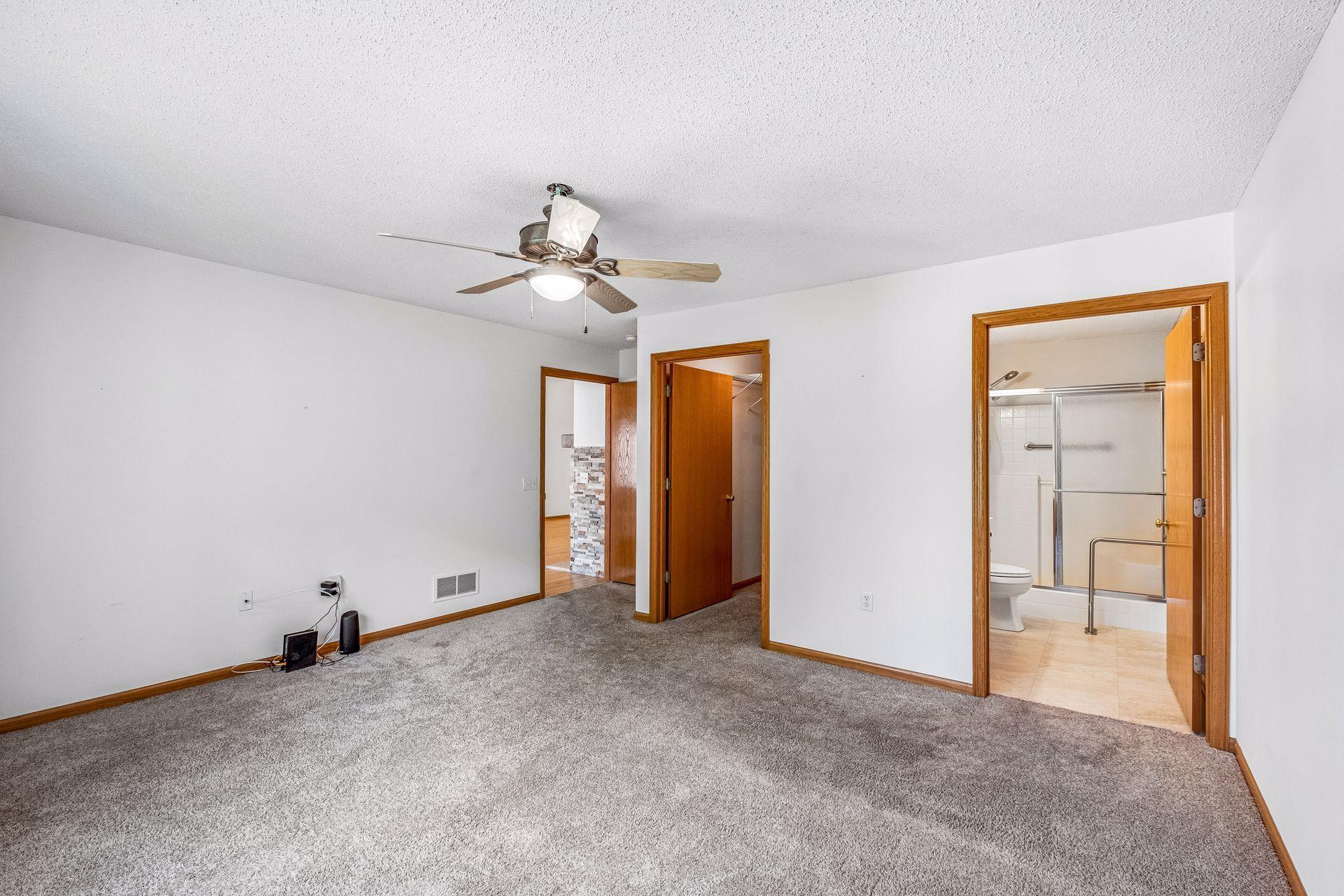 View of Residential at 18716 Kalmar Court, Lakeville MN 55044, Lakeville (13 of 38) - Mike Wilen | Minnesota Team Real Estate