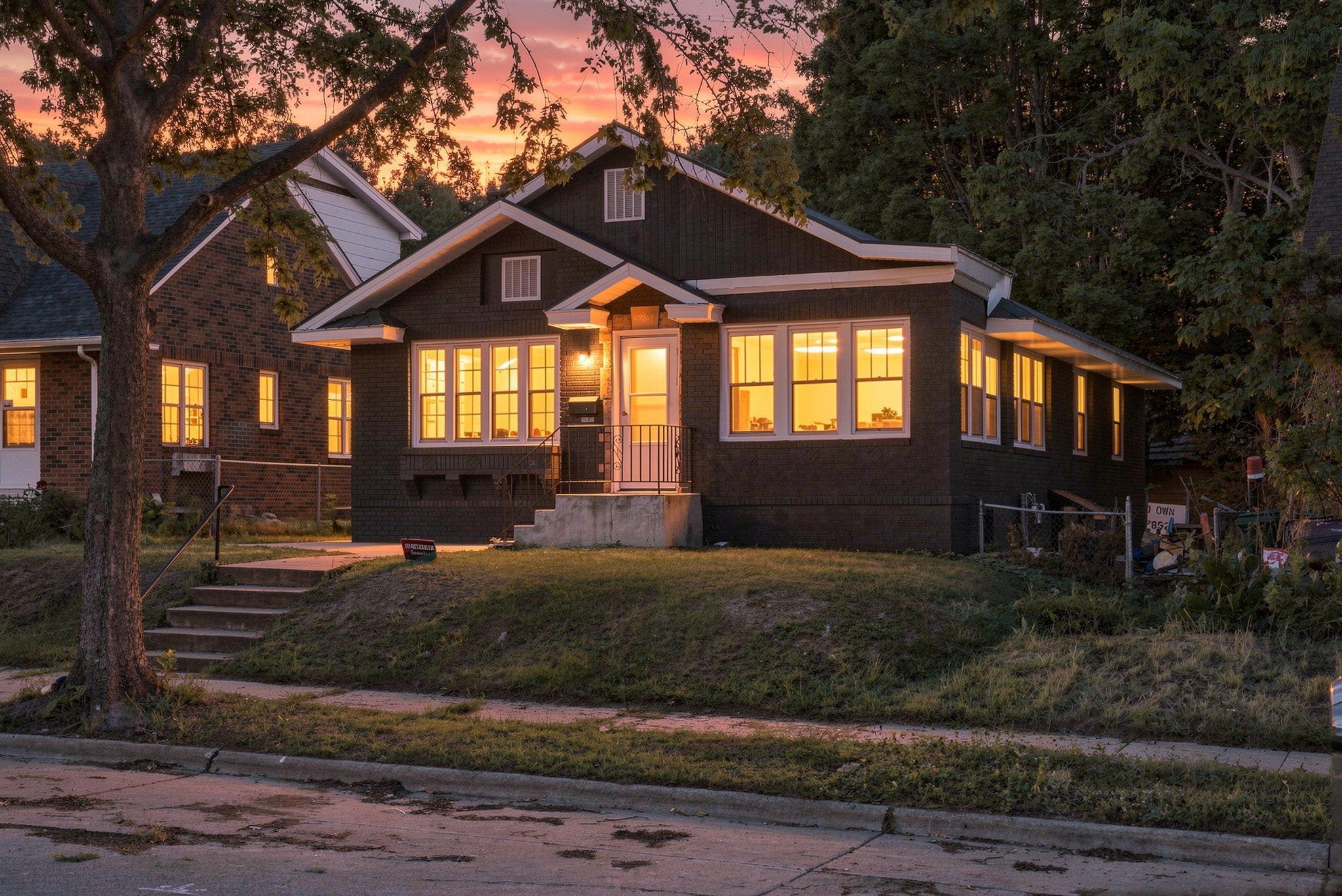View of Residential at 3237 Sheridan Avenue, Minneapolis MN 55412, Minneapolis - Mike Wilen | Minnesota Team Real Estate
