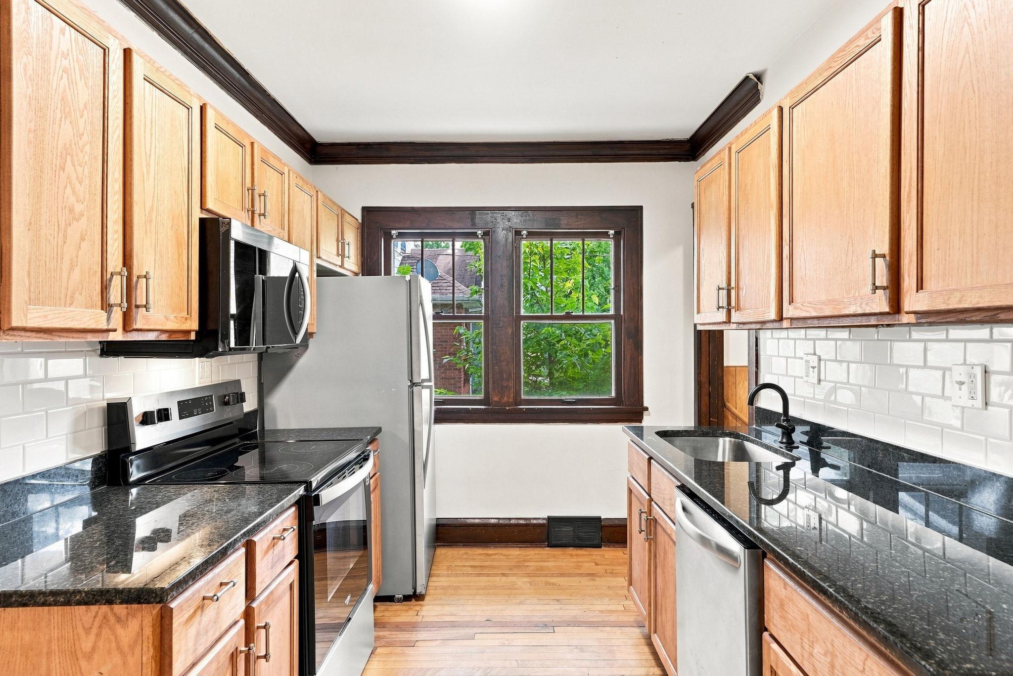 View of Residential at 3237 Sheridan Avenue, Minneapolis MN 55412, Minneapolis (23 of 51) - Mike Wilen | Minnesota Team Real Estate