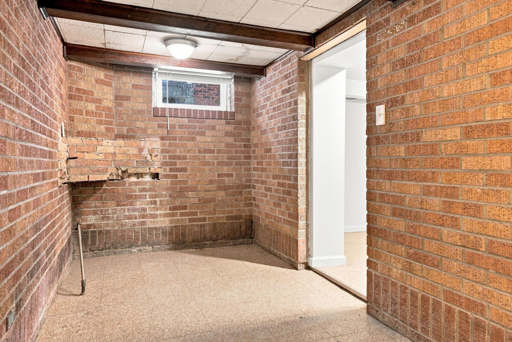 View of Residential at 3237 Sheridan Avenue, Minneapolis MN 55412, Minneapolis (41 of 51) - Mike Wilen | Minnesota Team Real Estate