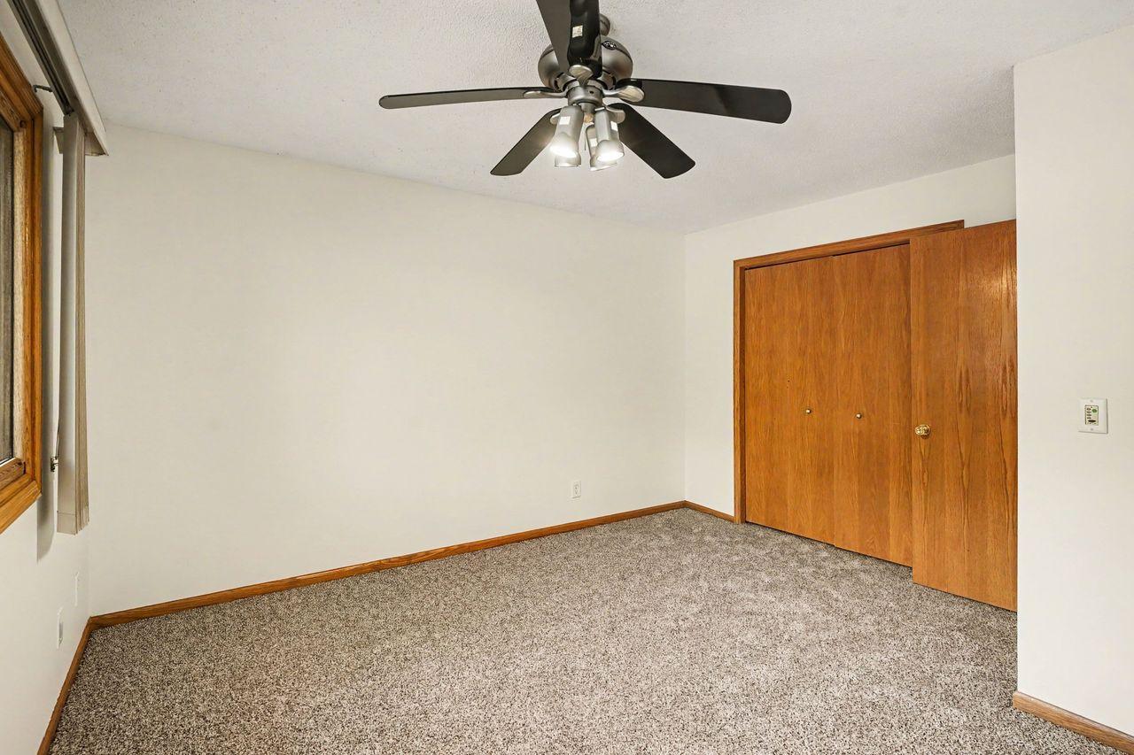 View of Residential at 181 River Woods Lane, Burnsville MN 55337, Burnsville (14 of 26) - Mike Wilen | Minnesota Team Real Estate
