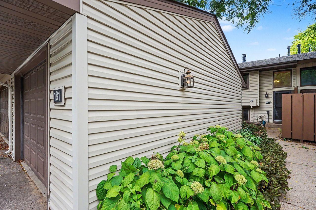 View of Residential at 181 River Woods Lane, Burnsville MN 55337, Burnsville (3 of 26) - Mike Wilen | Minnesota Team Real Estate