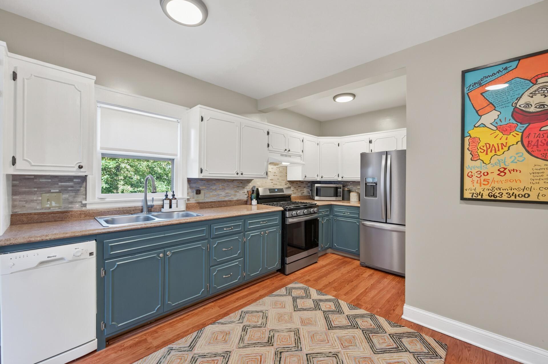 View of Residential at 3018 Grand Street, Minneapolis MN 55418, Minneapolis (7 of 18) - Mike Wilen | Minnesota Team Real Estate