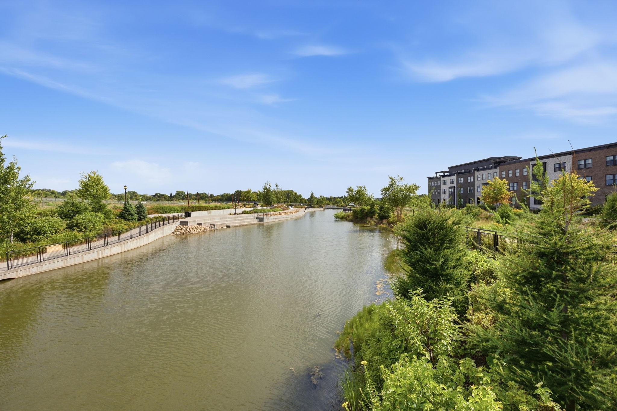 View of Residential at 870 Mount Curve Boulevard #G, Saint Paul MN 55116, Saint Paul (39 of 40) - Mike Wilen | Minnesota Team Real Estate