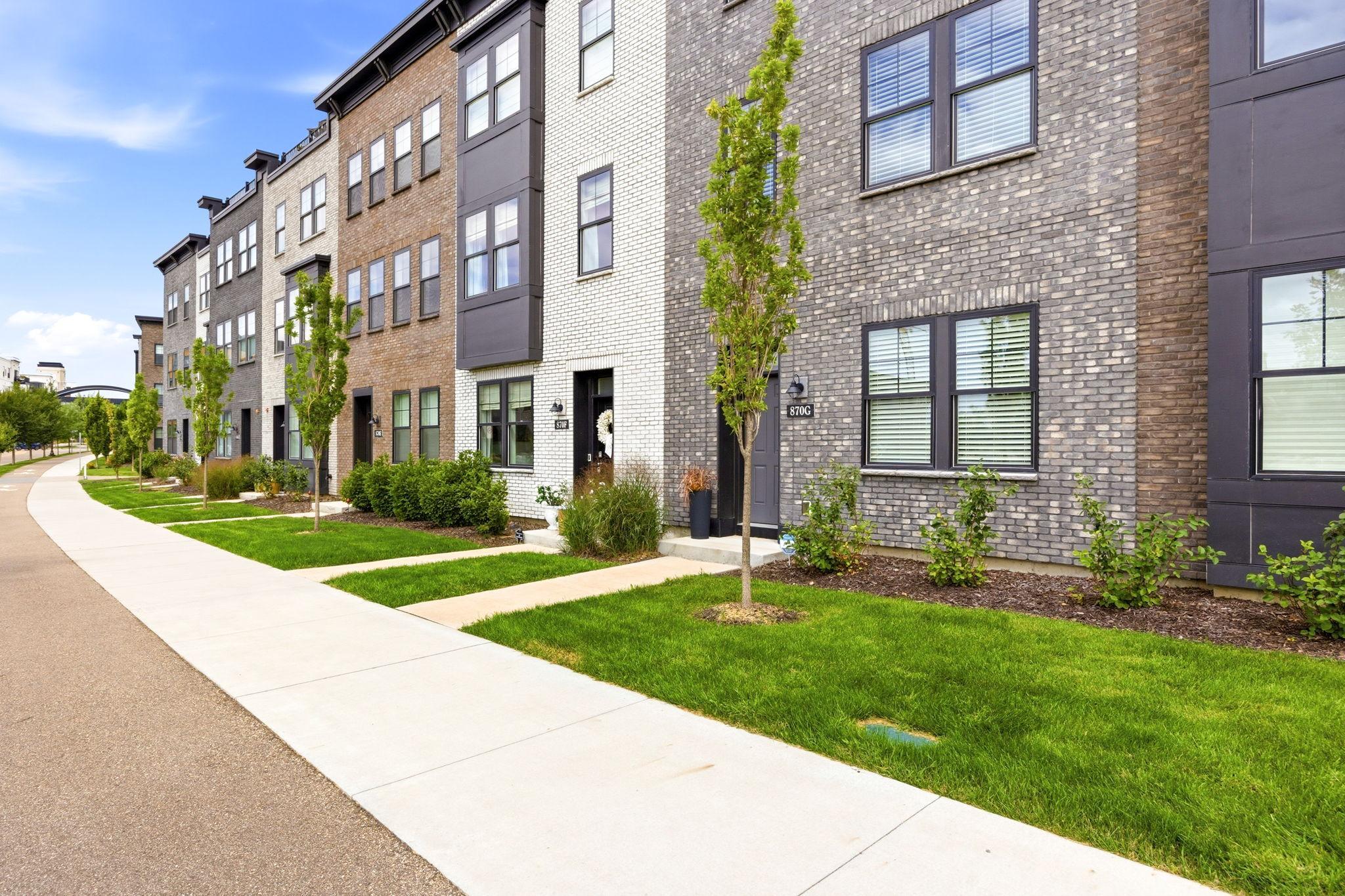 View of Residential at 870 Mount Curve Boulevard #G, Saint Paul MN 55116, Saint Paul (32 of 40) - Mike Wilen | Minnesota Team Real Estate