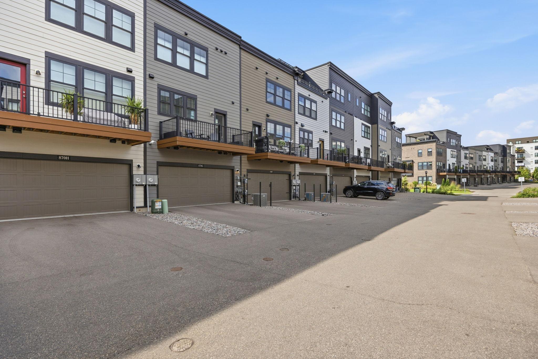 View of Residential at 870 Mount Curve Boulevard #G, Saint Paul MN 55116, Saint Paul (31 of 40) - Mike Wilen | Minnesota Team Real Estate