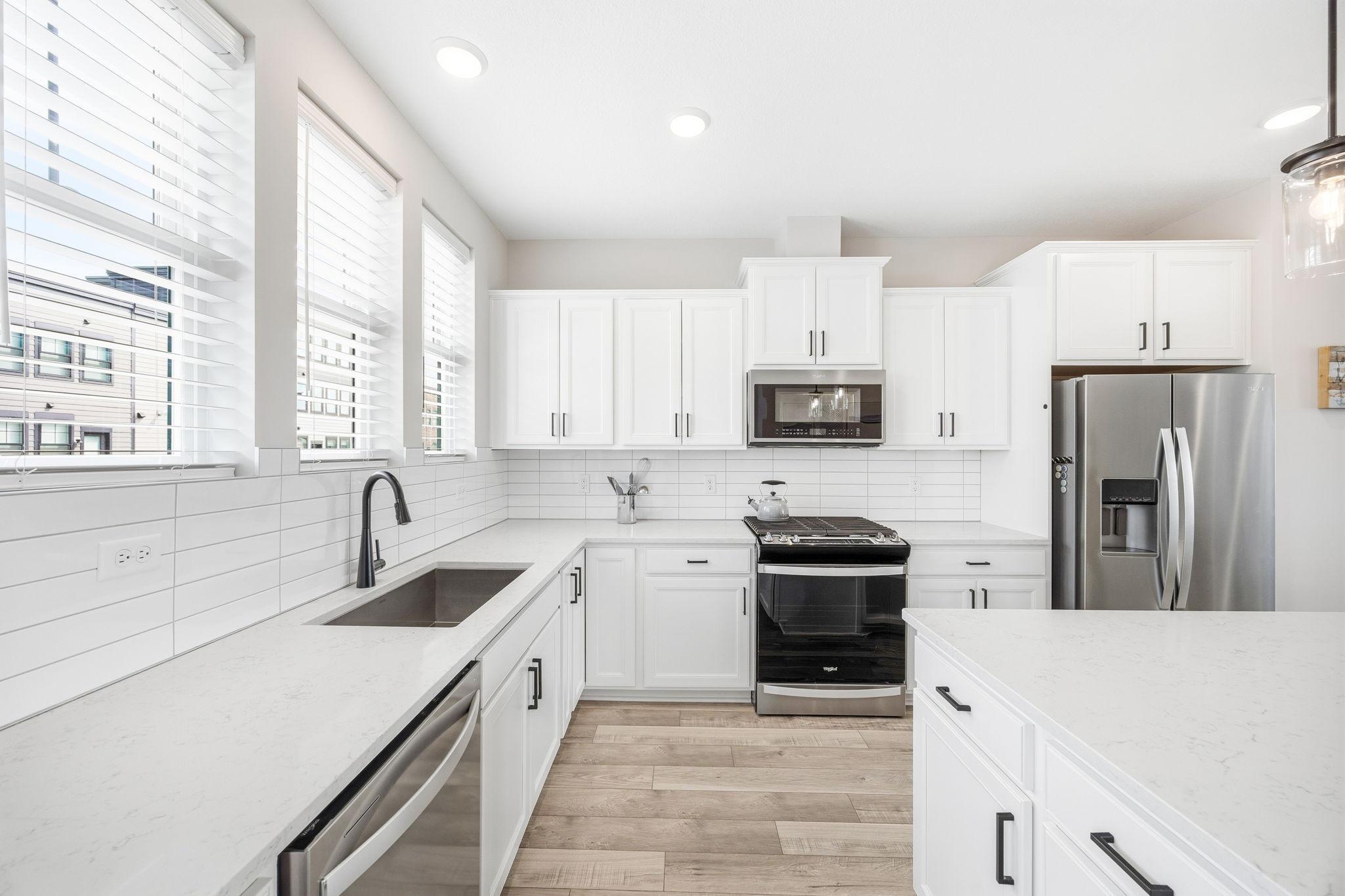 View of Residential at 870 Mount Curve Boulevard #G, Saint Paul MN 55116, Saint Paul (9 of 40) - Mike Wilen | Minnesota Team Real Estate
