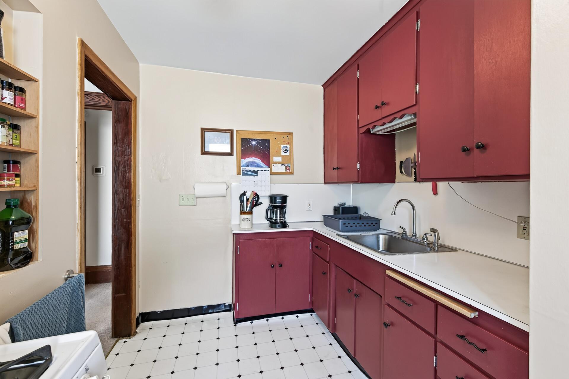 View of Residential at 287 Duke Street, Saint Paul MN 55102, Saint Paul (18 of 30) - Mike Wilen | Minnesota Team Real Estate