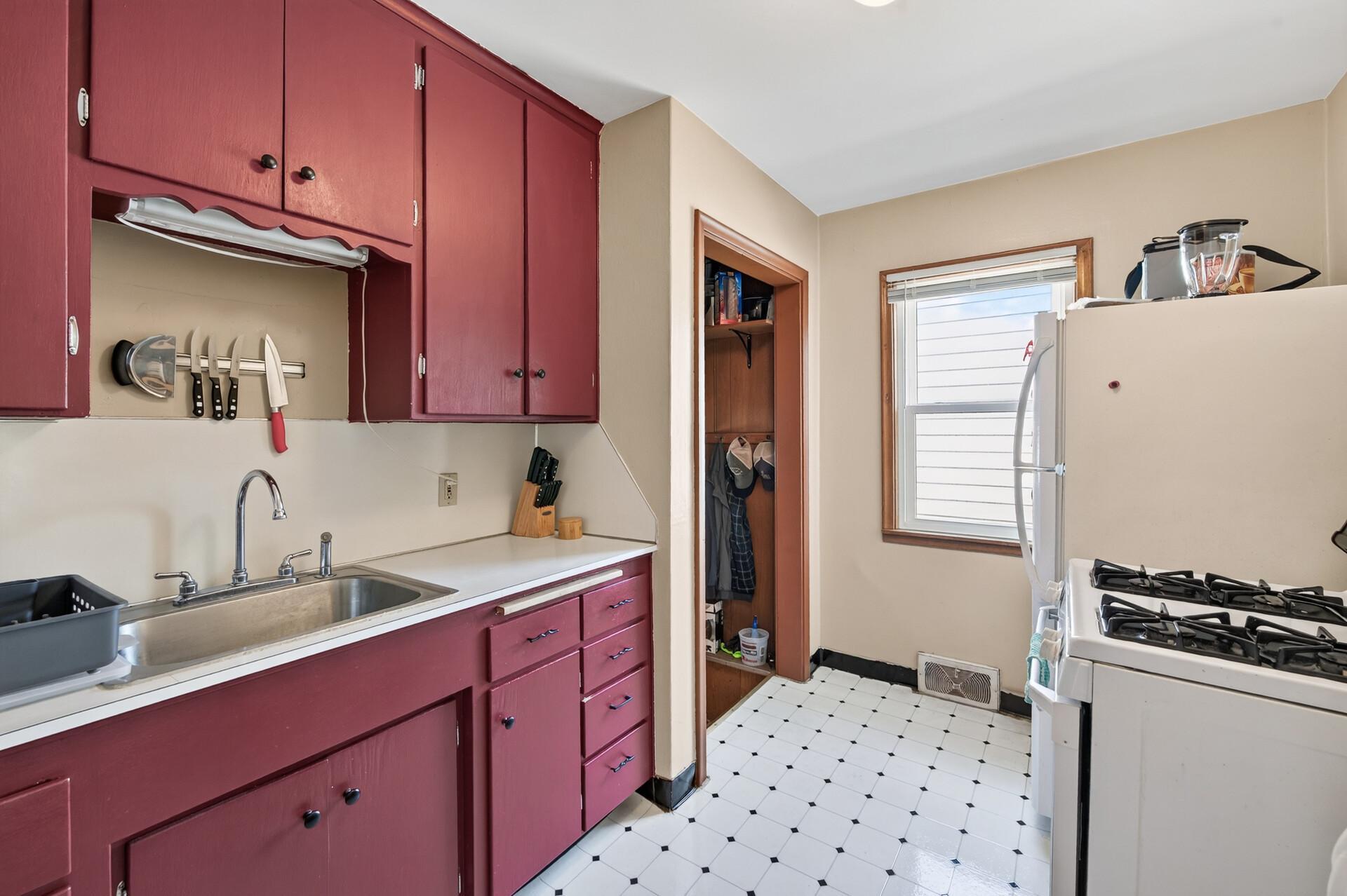 View of Residential at 287 Duke Street, Saint Paul MN 55102, Saint Paul (13 of 30) - Mike Wilen | Minnesota Team Real Estate
