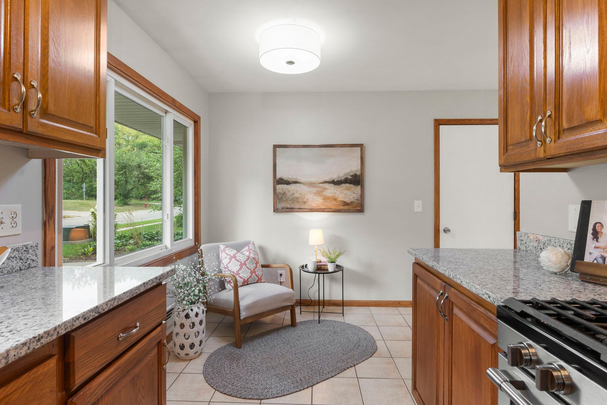 View of Residential at 13471 Eveleth Way, Apple Valley MN 55124, Apple Valley (17 of 45) - Mike Wilen | Minnesota Team Real Estate