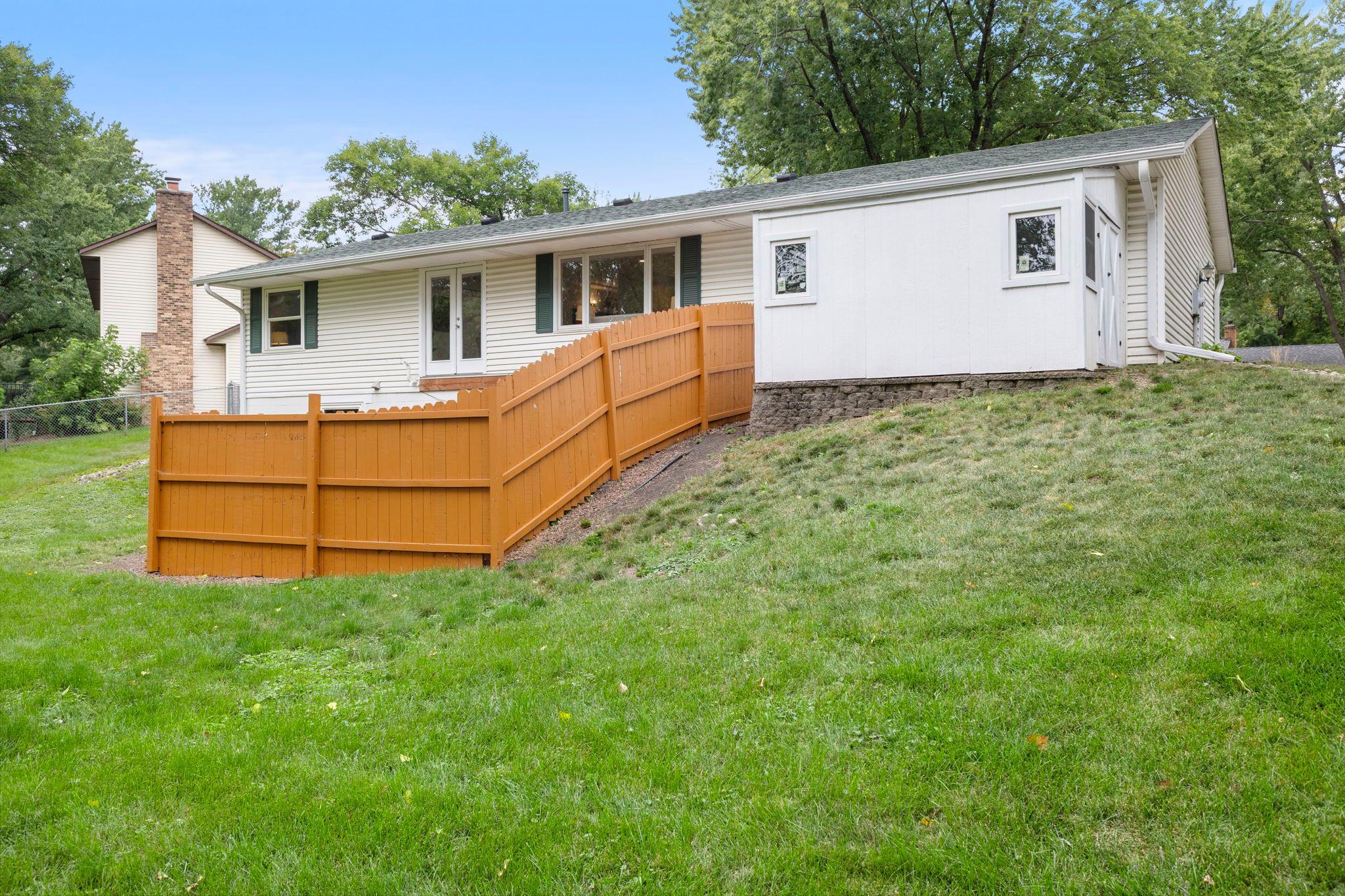 View of Residential at 13471 Eveleth Way, Apple Valley MN 55124, Apple Valley (37 of 45) - Mike Wilen | Minnesota Team Real Estate