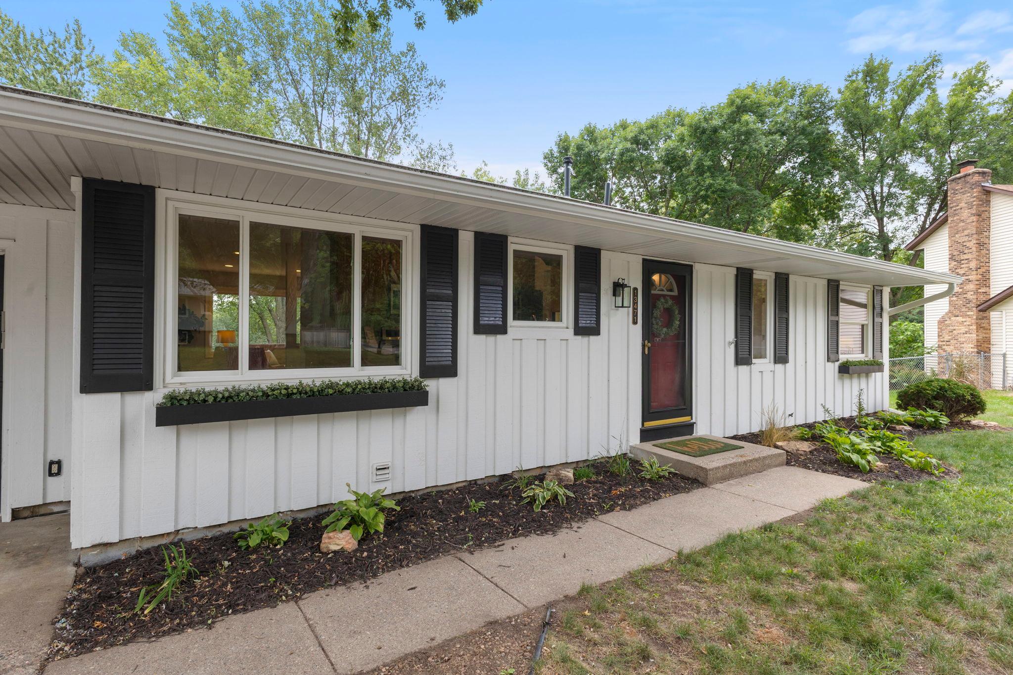 View of Residential at 13471 Eveleth Way, Apple Valley MN 55124, Apple Valley (2 of 45) - Mike Wilen | Minnesota Team Real Estate