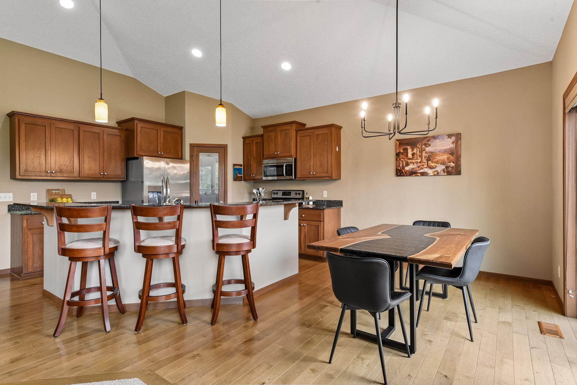 View of Residential at 1542 Sparrow Road, Waconia MN 55387, Waconia (22 of 40) - Mike Wilen | Minnesota Team Real Estate