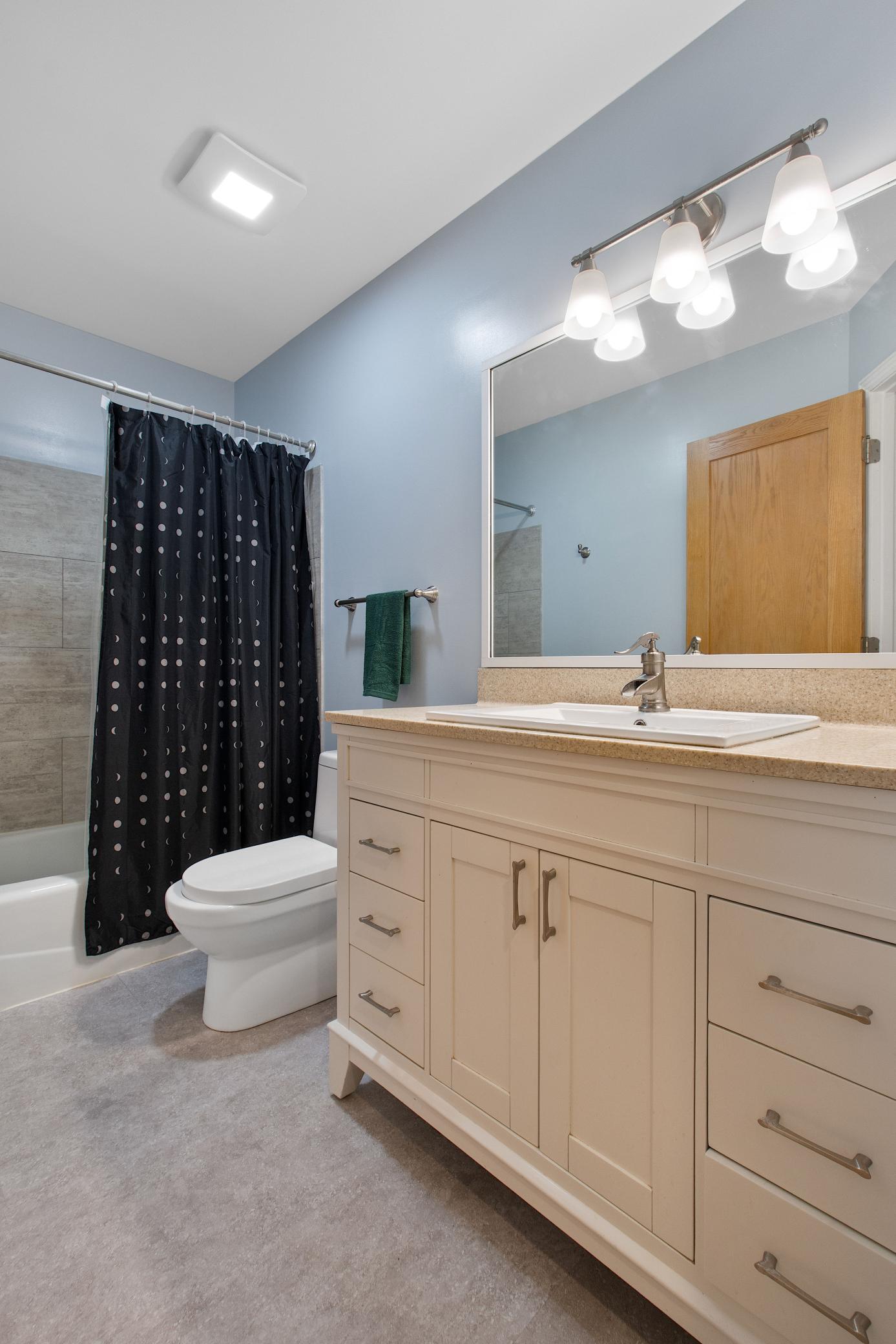View of Residential at 6317 Alderwood Bay #A, Woodbury MN 55125, Woodbury (17 of 28) - Mike Wilen | Minnesota Team Real Estate