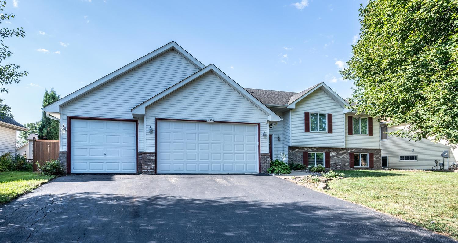 View of Residential at 4306 206th Street, Farmington MN 55024, Farmington (41 of 43) - Mike Wilen | Minnesota Team Real Estate