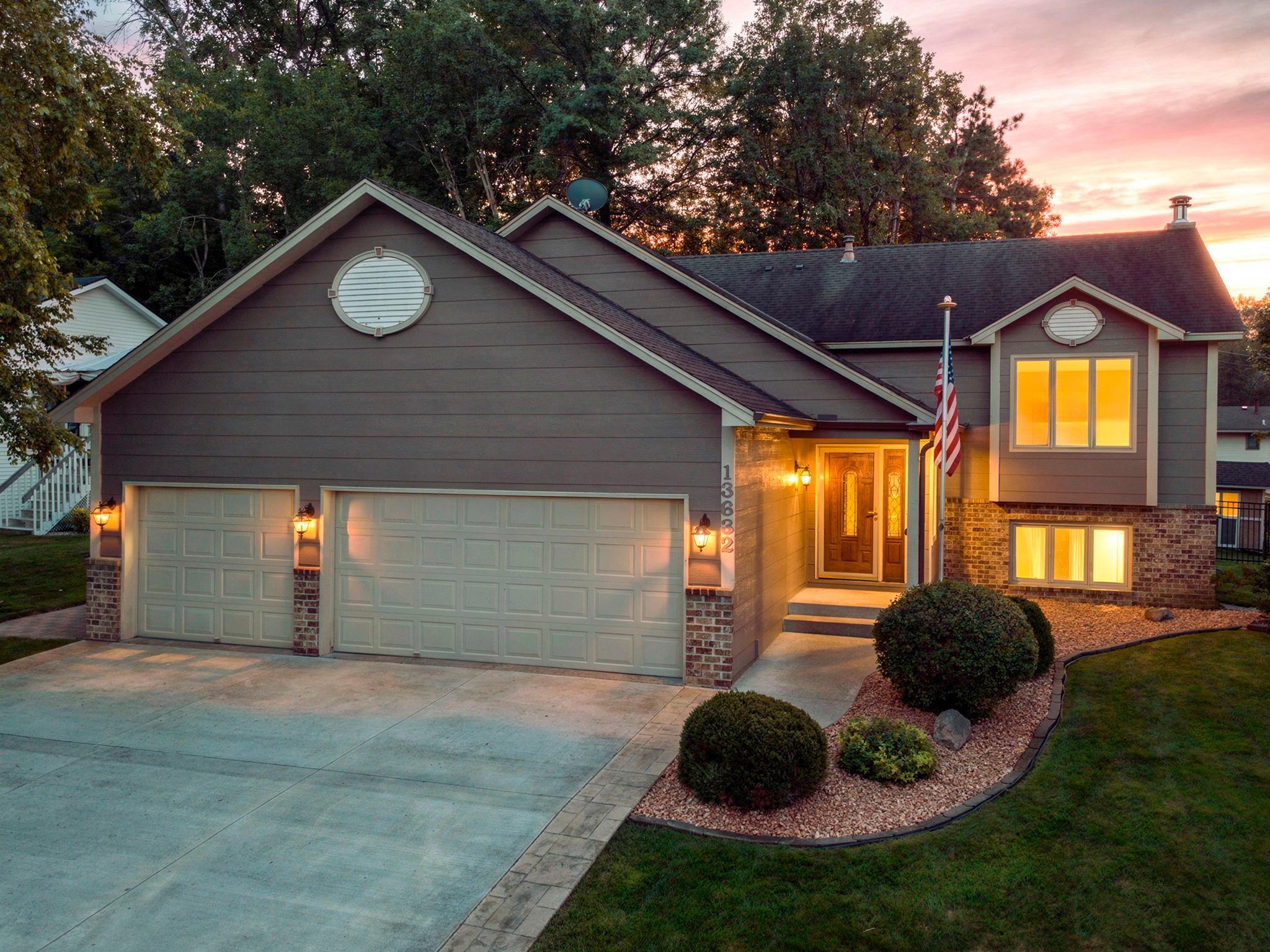 View of Single Family at 13632 Bryant Place, Burnsville - Mike Wilen | Minnesota Team Real Estate