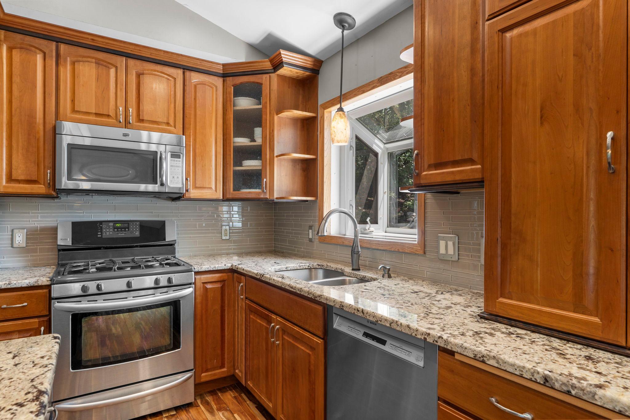 View of Residential at 13632 Bryant Place, Burnsville MN 55337, Burnsville (5 of 28) - Mike Wilen | Minnesota Team Real Estate
