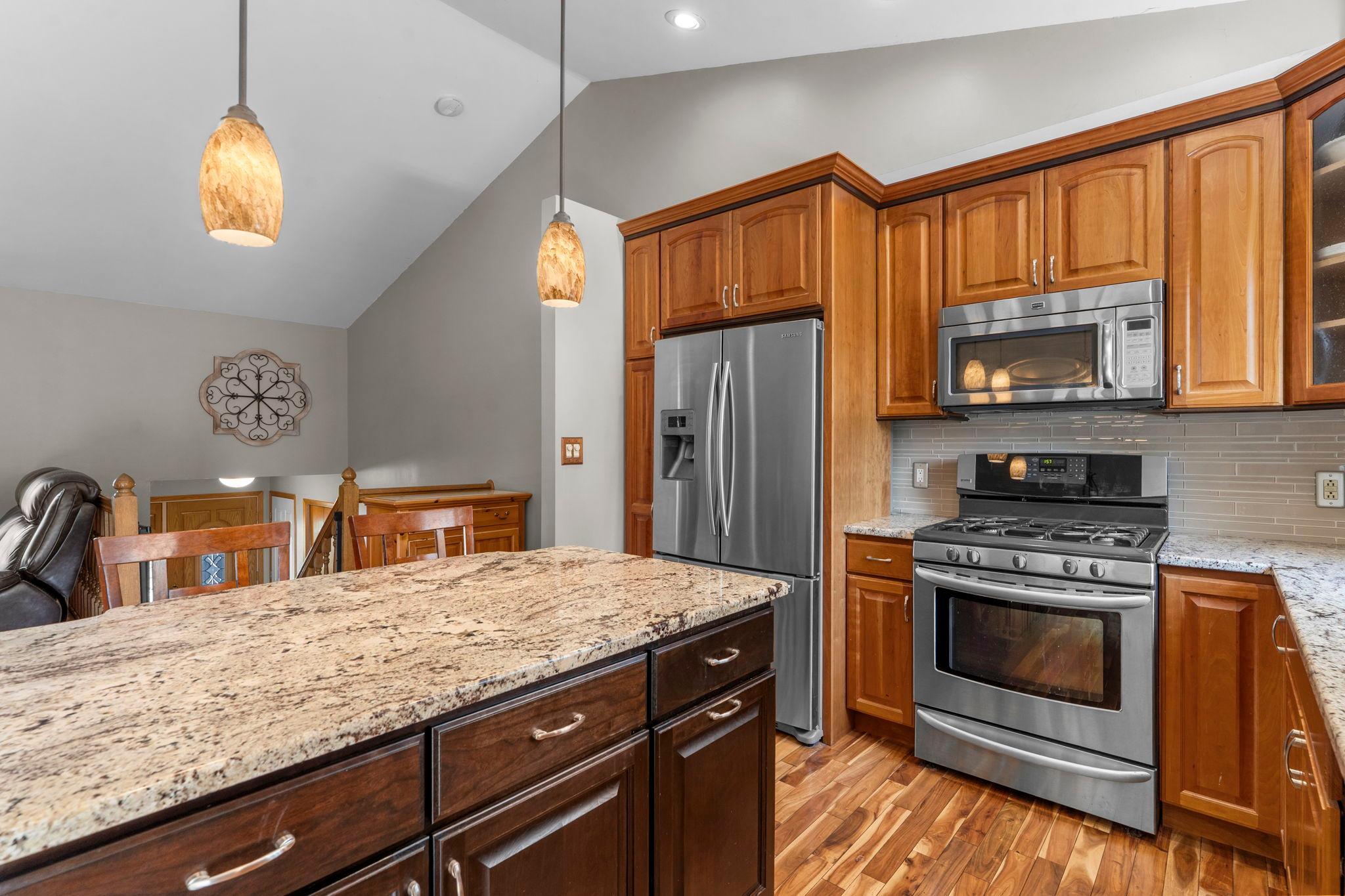 View of Residential at 13632 Bryant Place, Burnsville MN 55337, Burnsville (6 of 28) - Mike Wilen | Minnesota Team Real Estate