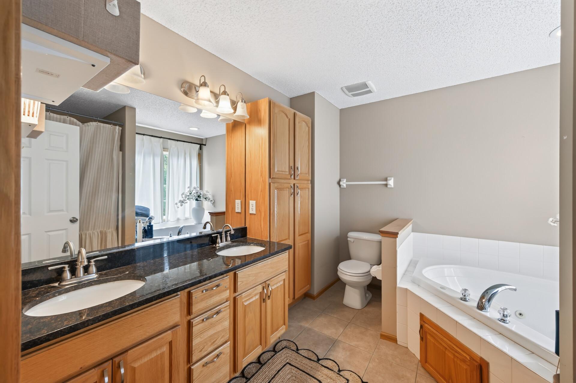 View of Residential at 6109 Summit Curve, Cottage Grove MN 55016, Cottage Grove (23 of 31) - Mike Wilen | Minnesota Team Real Estate