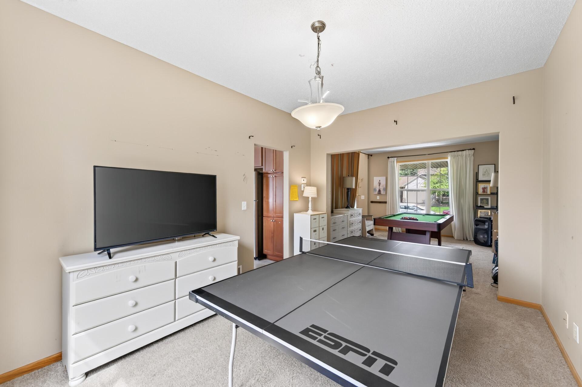 View of Residential at 6109 Summit Curve, Cottage Grove MN 55016, Cottage Grove (6 of 31) - Mike Wilen | Minnesota Team Real Estate