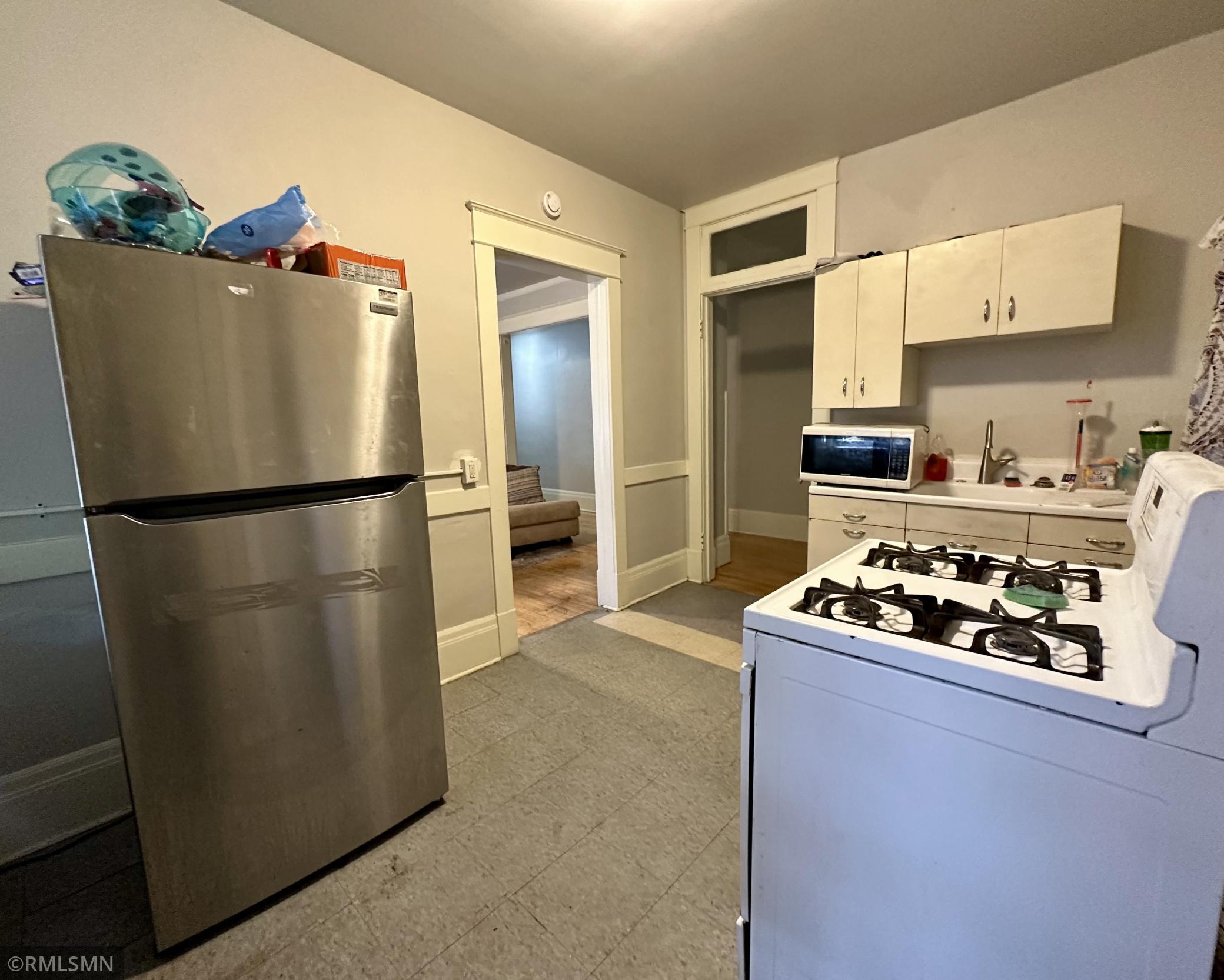 View of Commercial Sale at 1047 Hudson Road, Saint Paul MN 55106, Saint Paul (5 of 33) - Mike Wilen | Minnesota Team Real Estate