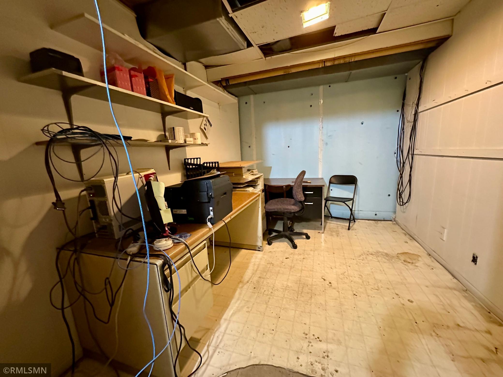 View of Commercial Sale at 1047 Hudson Road, Saint Paul MN 55106, Saint Paul (17 of 33) - Mike Wilen | Minnesota Team Real Estate