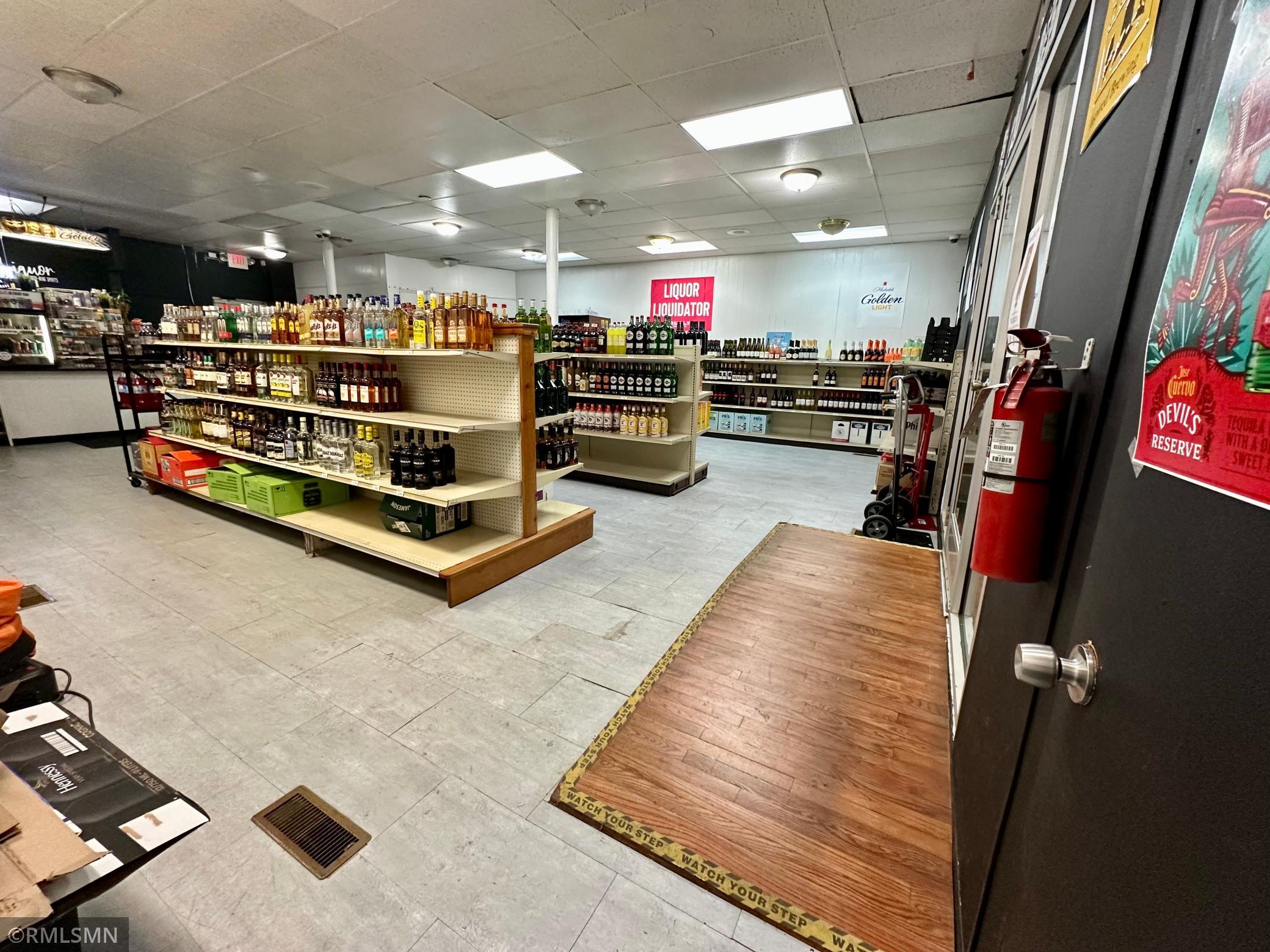 View of Commercial Sale at 1047 Hudson Road, Saint Paul MN 55106, Saint Paul (12 of 33) - Mike Wilen | Minnesota Team Real Estate