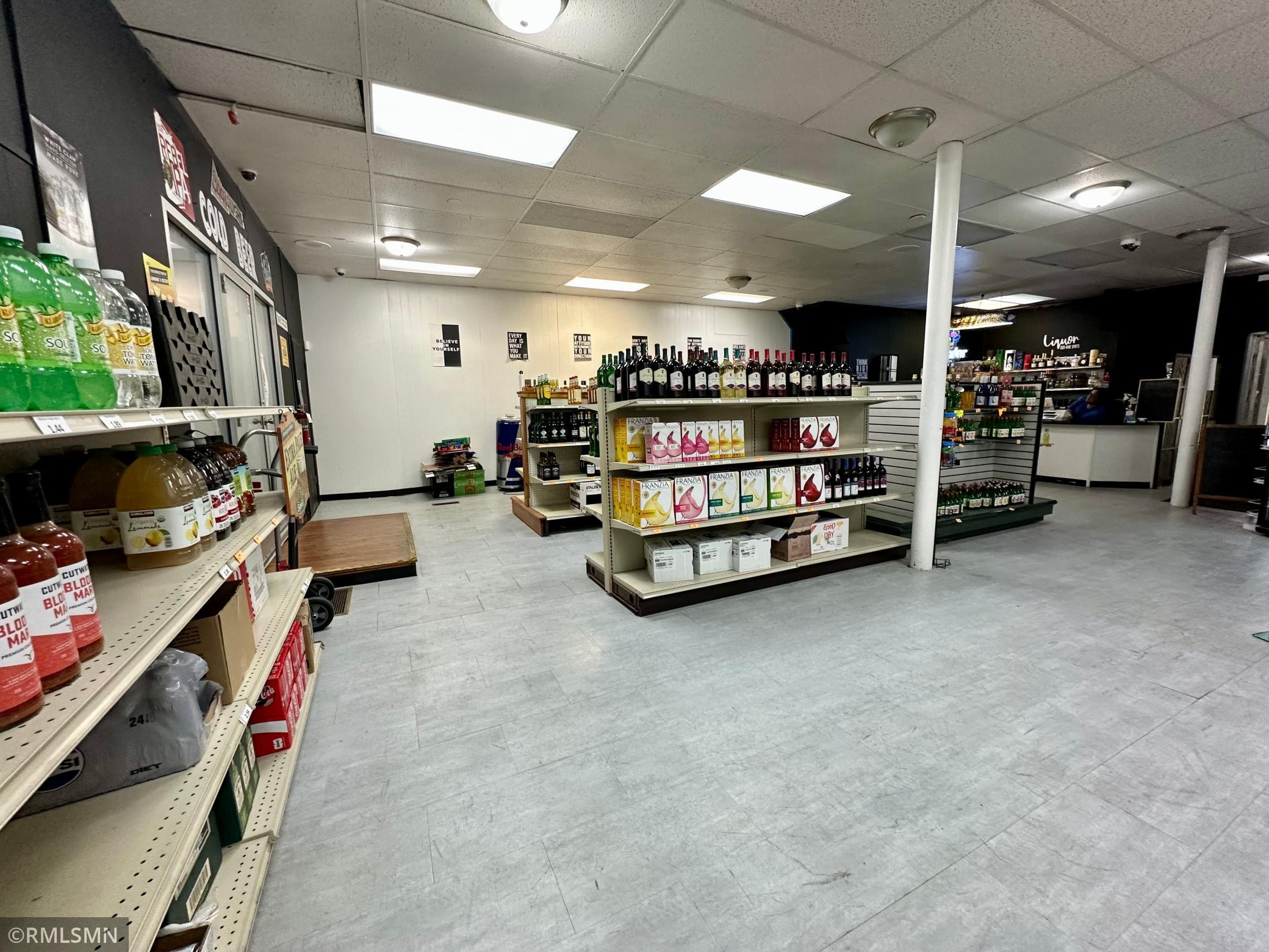 View of Commercial Sale at 1047 Hudson Road, Saint Paul MN 55106, Saint Paul (13 of 33) - Mike Wilen | Minnesota Team Real Estate