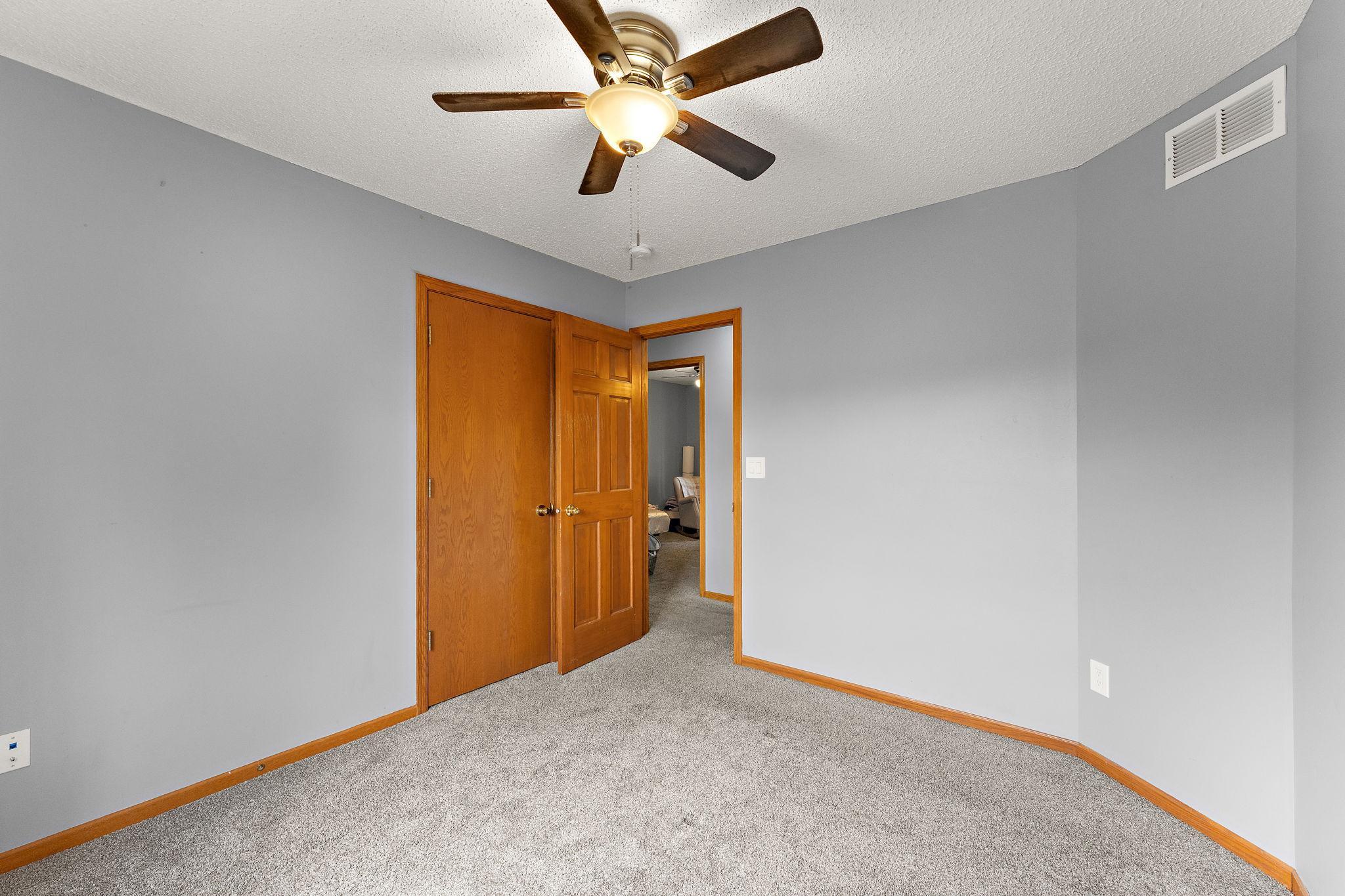 View of Residential at 2554 Haller Lane, Maplewood MN 55119, Maplewood (25 of 43) - Mike Wilen | Minnesota Team Real Estate
