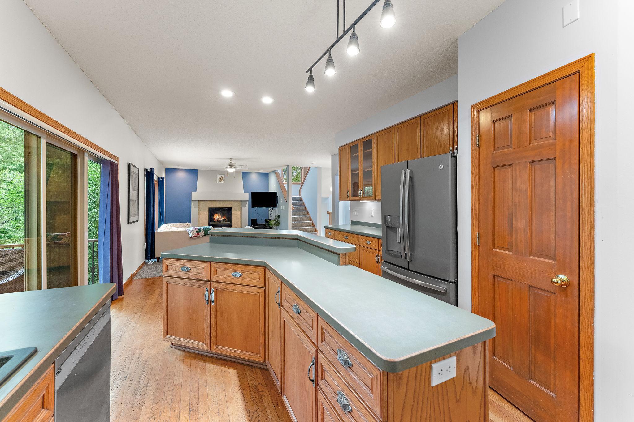 View of Residential at 2554 Haller Lane, Maplewood MN 55119, Maplewood (12 of 43) - Mike Wilen | Minnesota Team Real Estate