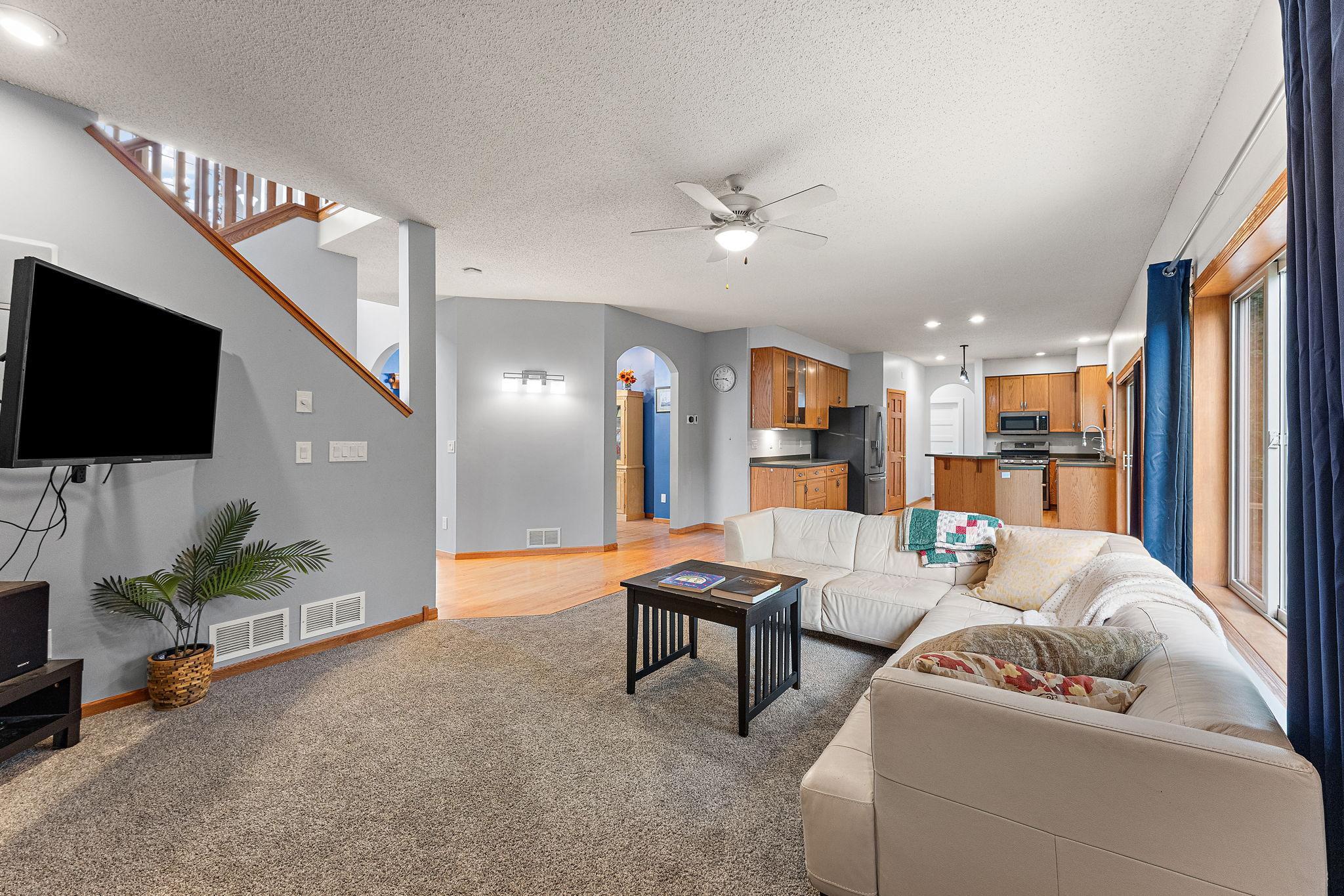 View of Residential at 2554 Haller Lane, Maplewood MN 55119, Maplewood (9 of 43) - Mike Wilen | Minnesota Team Real Estate