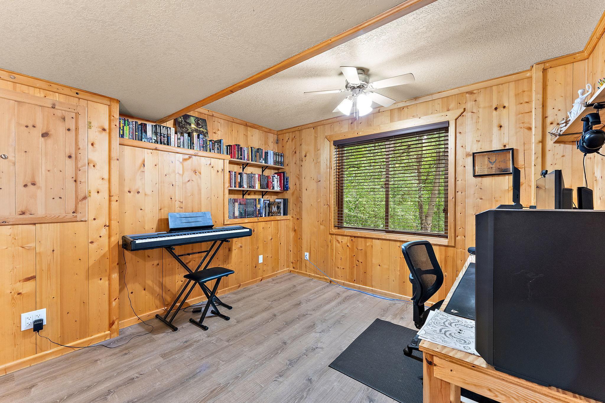 View of Residential at 2554 Haller Lane, Maplewood MN 55119, Maplewood (32 of 43) - Mike Wilen | Minnesota Team Real Estate