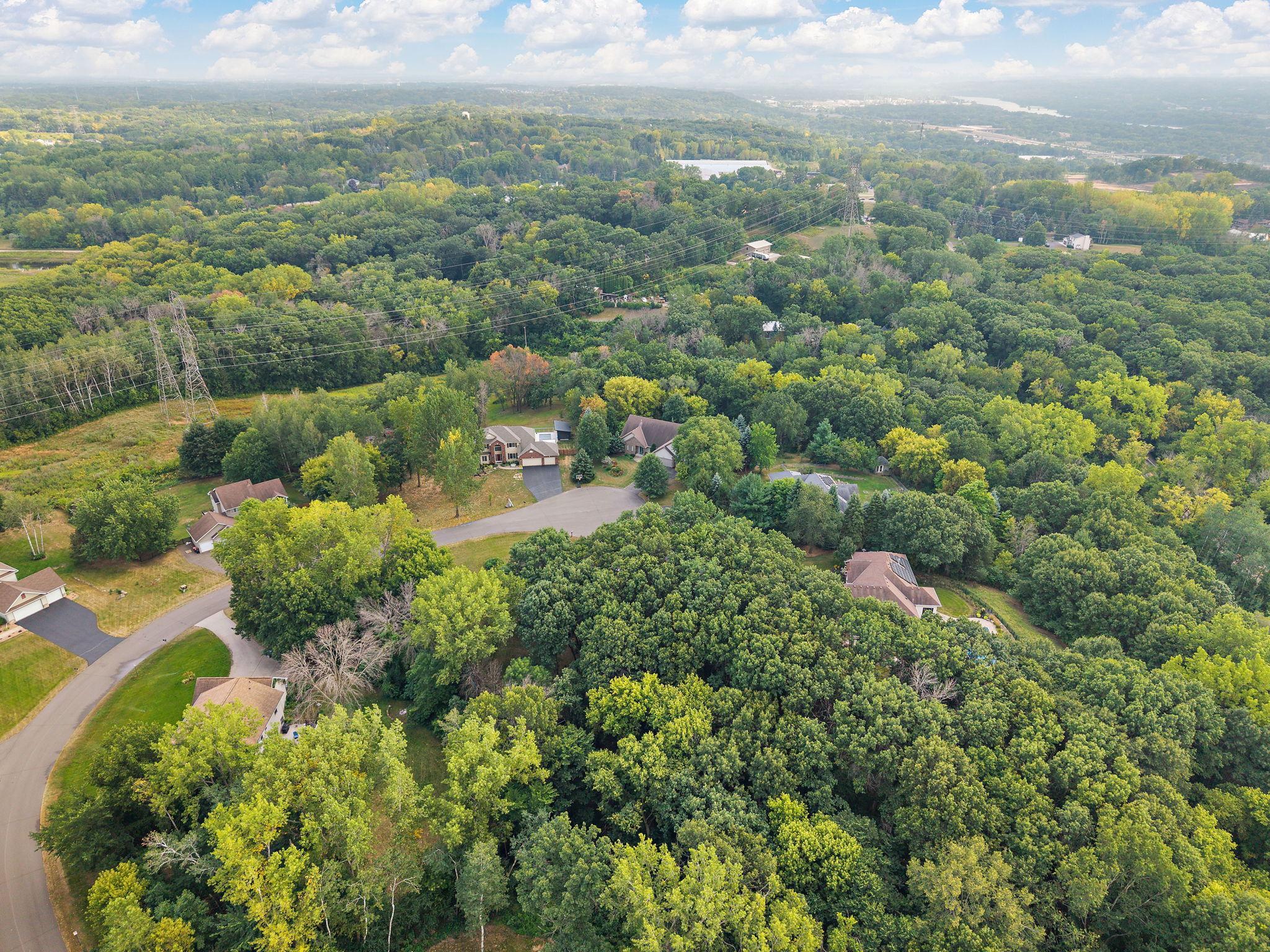 View of Residential at 2554 Haller Lane, Maplewood MN 55119, Maplewood (42 of 43) - Mike Wilen | Minnesota Team Real Estate