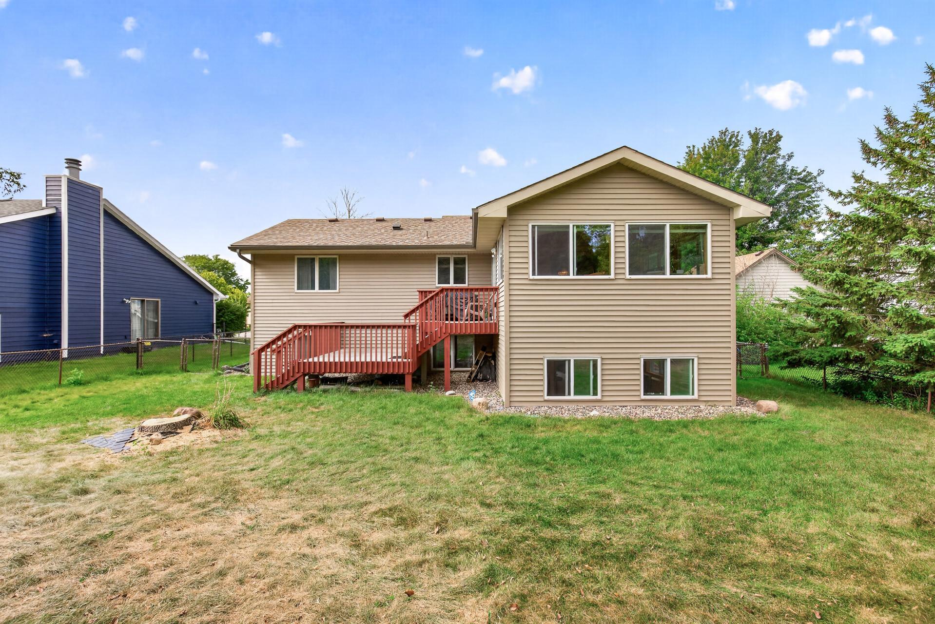 View of Residential at 3212 Sunset Lake Drive, Burnsville MN 55337, Burnsville (30 of 31) - Mike Wilen | Minnesota Team Real Estate
