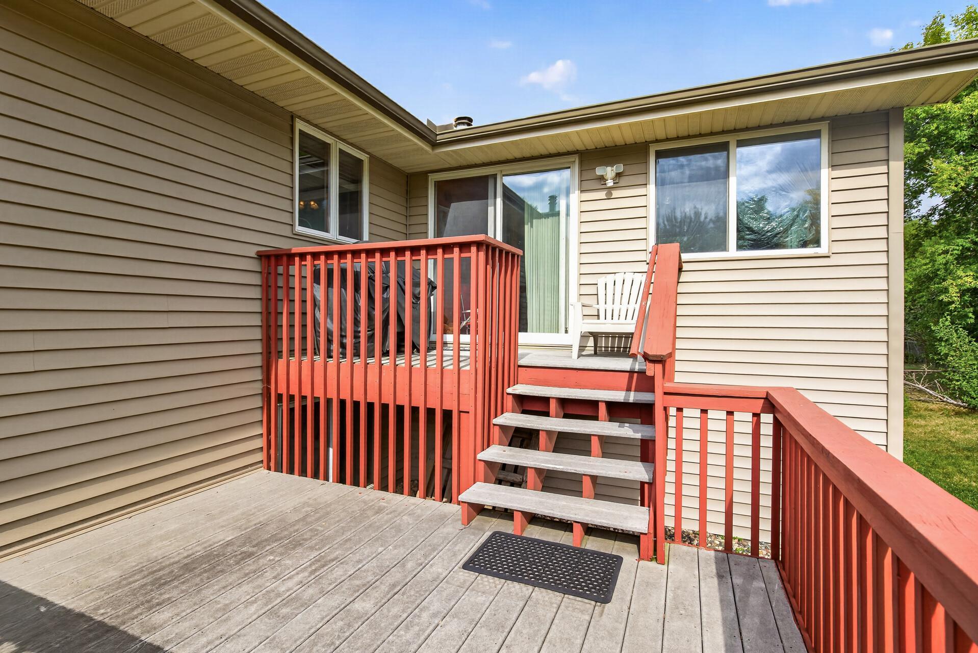 View of Residential at 3212 Sunset Lake Drive, Burnsville MN 55337, Burnsville (28 of 31) - Mike Wilen | Minnesota Team Real Estate