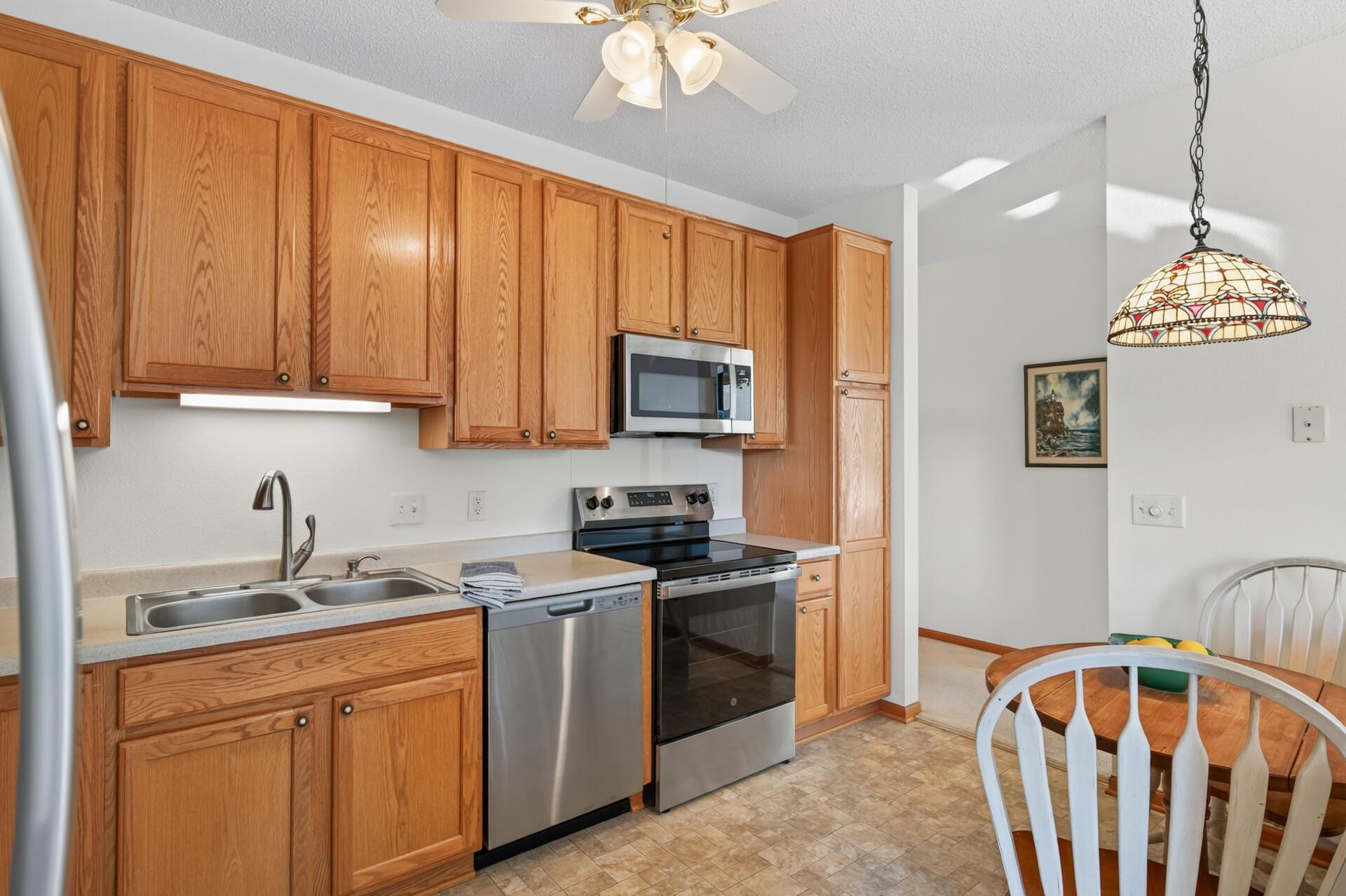 View of Residential at 15001 Burnhaven Drive #216, Burnsville MN 55306, Burnsville (6 of 39) - Mike Wilen | Minnesota Team Real Estate